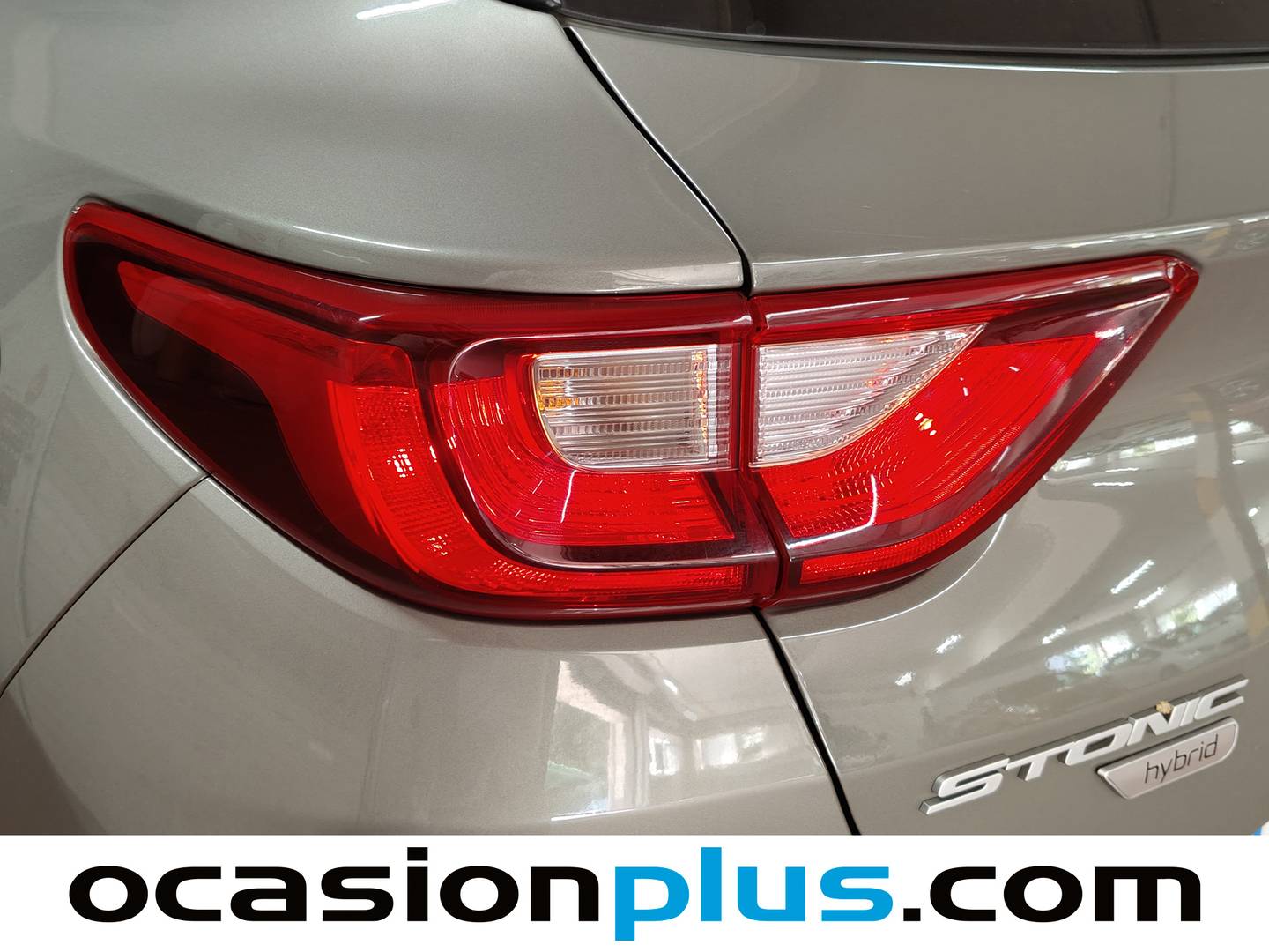 KIA Stonic KIA Stonic 1.0 T-GDi MHEV iMT Concept (100 CV) híbrido