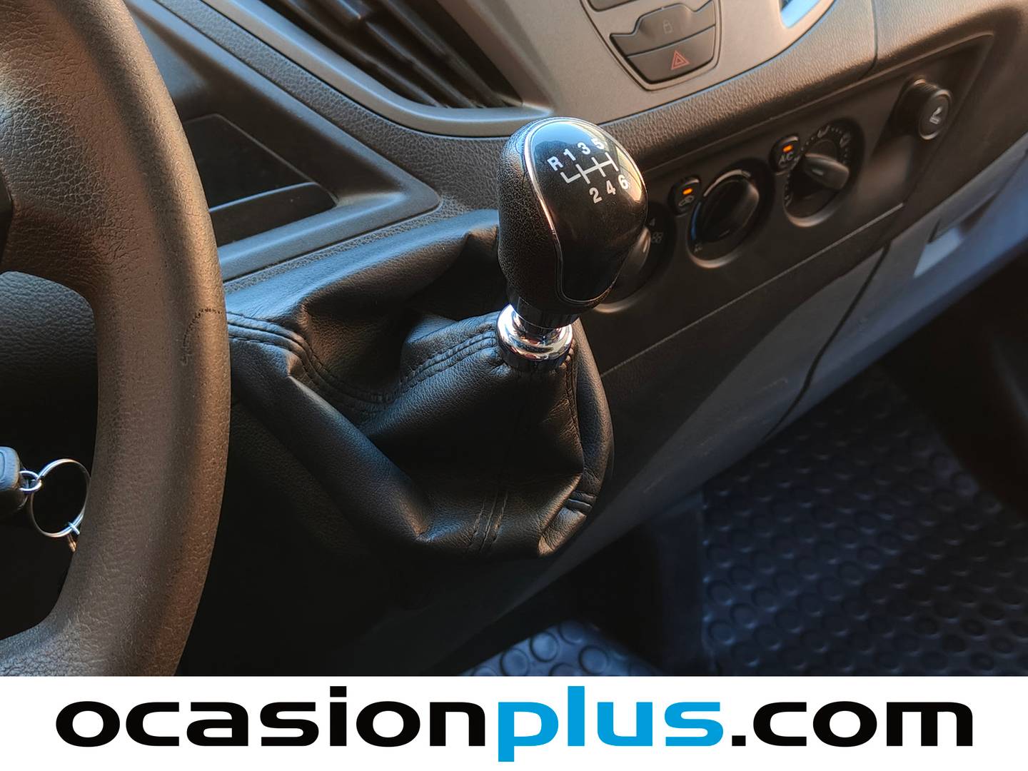 Ford Transit Custom Ford Transit Custom Furgon 2.2 TDCI 250 L1 Ambiente (100 CV) 3 Plazas CAMPER seminuevo