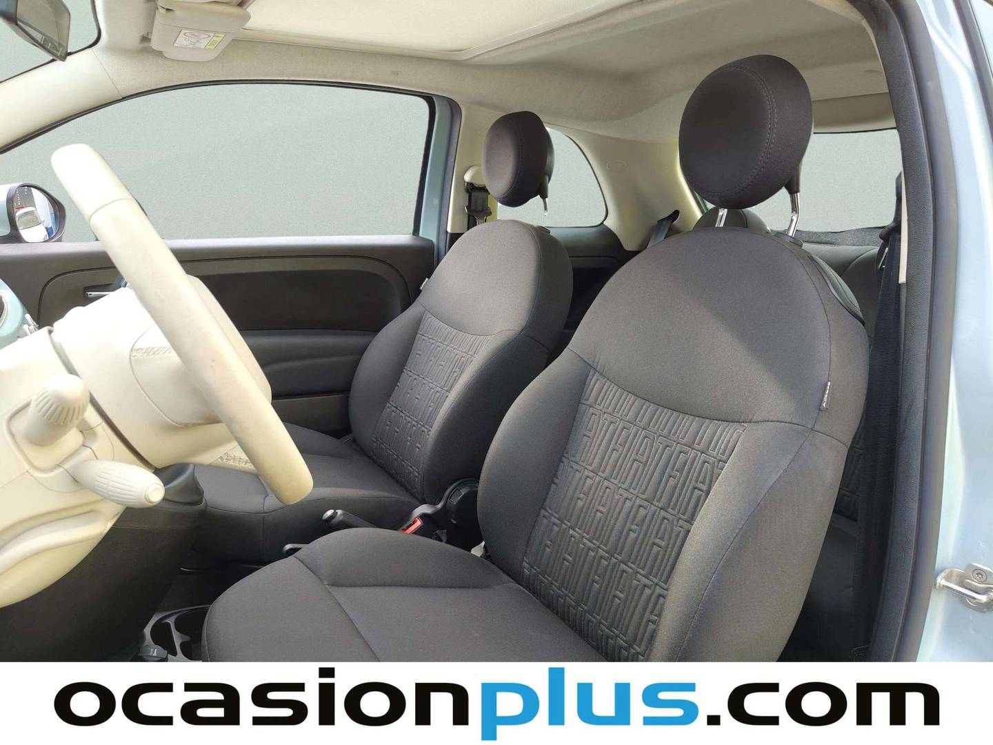 Foto asientos delanteros Fiat 500 Fiat 500 1.0 Hybrid Dolcevita (70 CV)