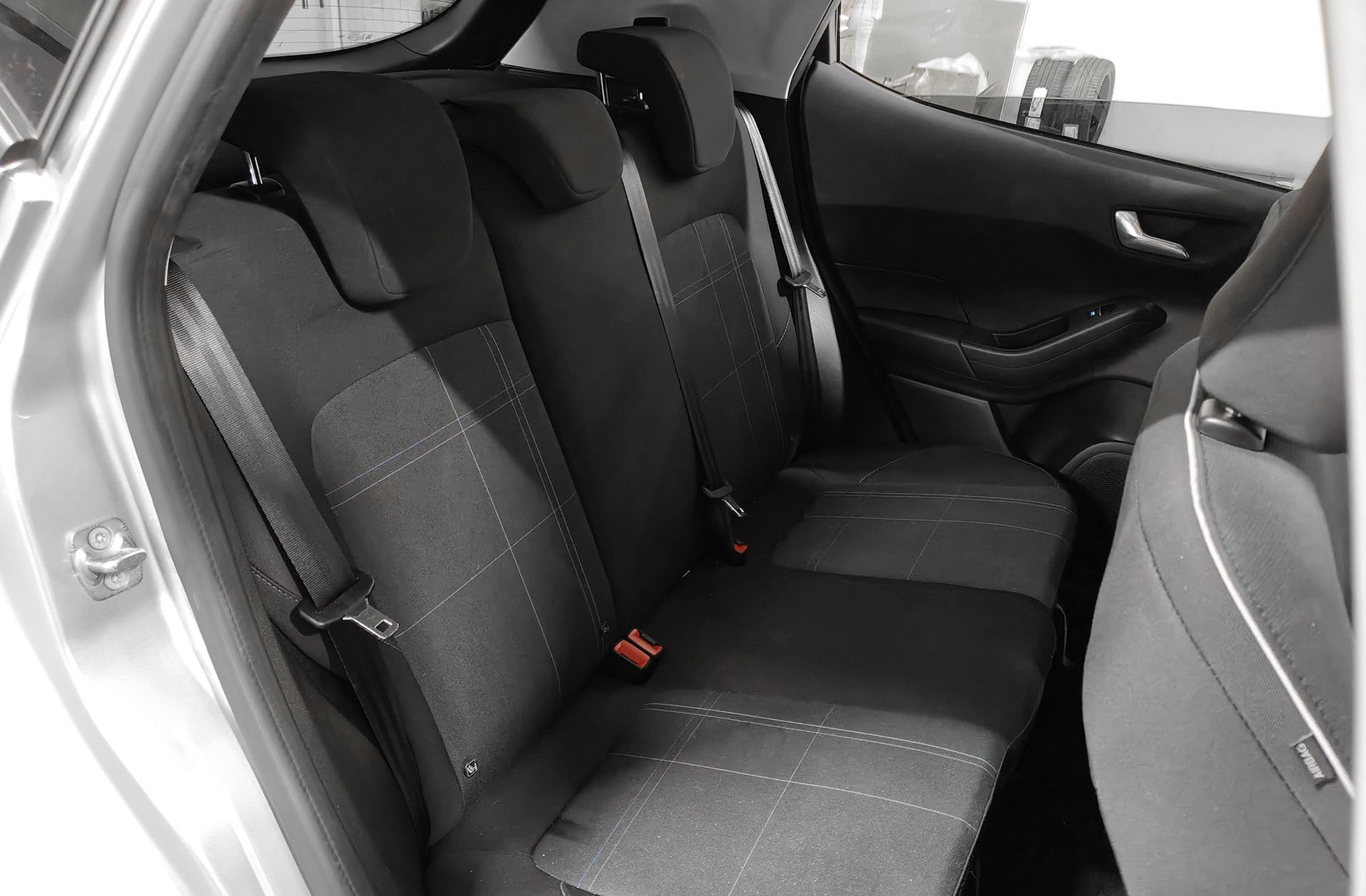 Ford Fiesta 1.0 EcoBoost Trend+ - foto 17