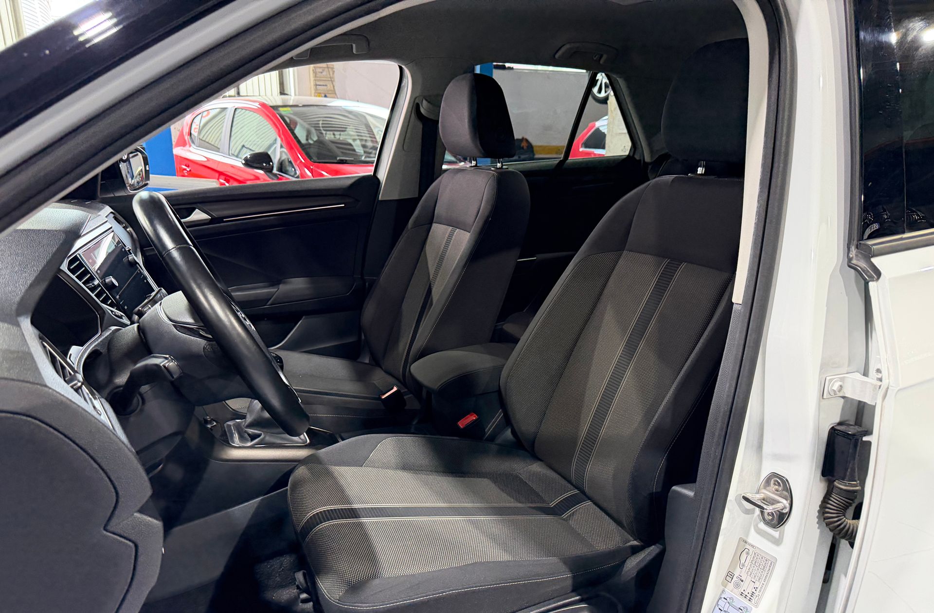 Volkswagen T-Roc Advance Style 1.5 TSI EVO - foto 10