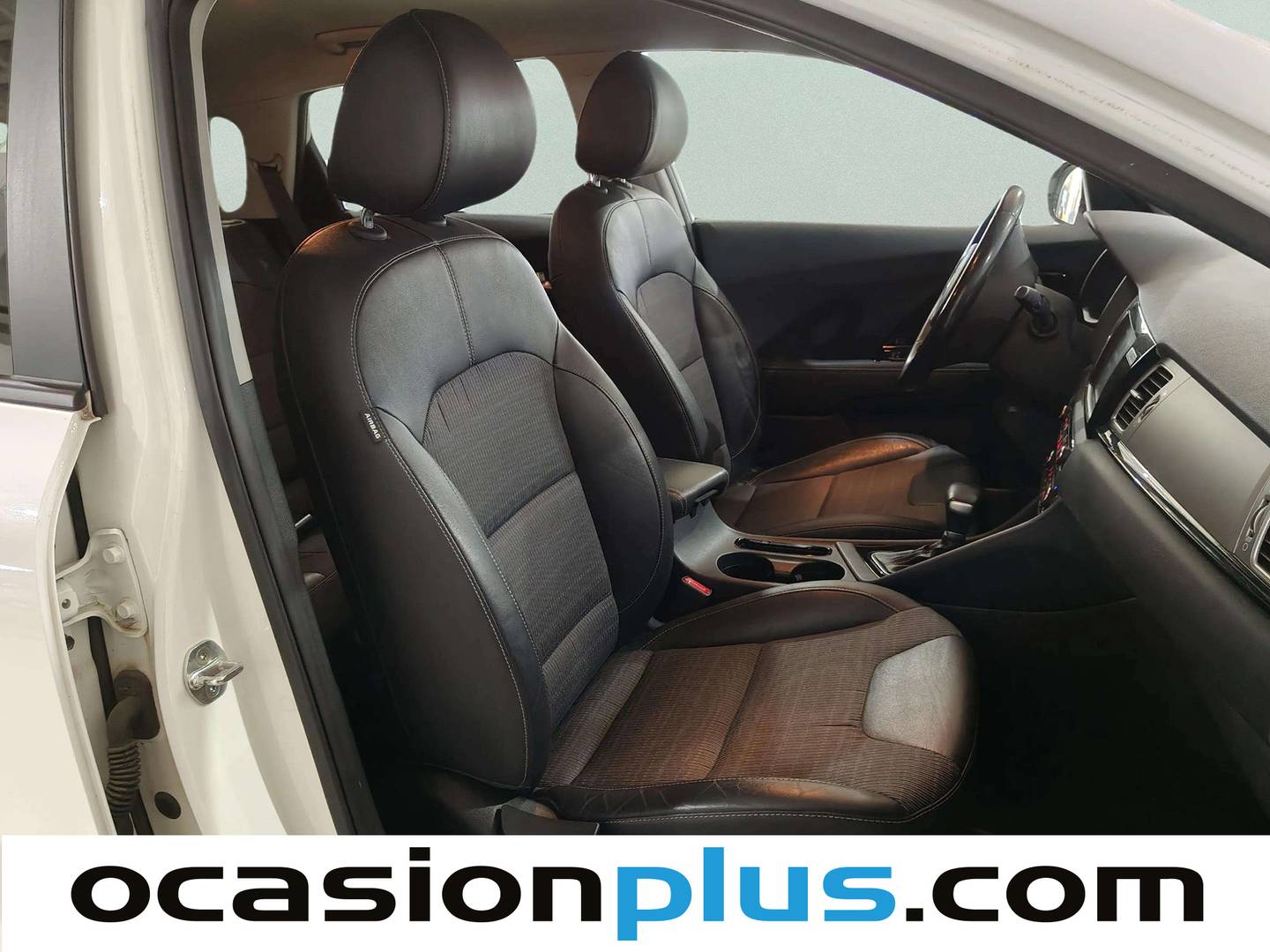 KIA Niro Kia Niro 1.6 GDi HEV Híbrido Emotion (141 CV) automático