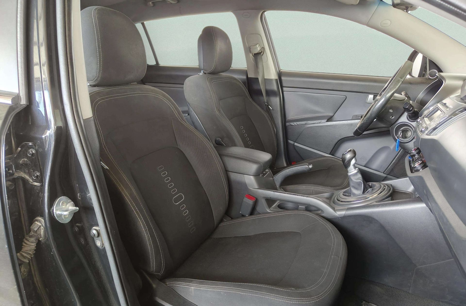 Kia Sportage 1.7 CRDi VGT Drive 4x2 - foto 13
