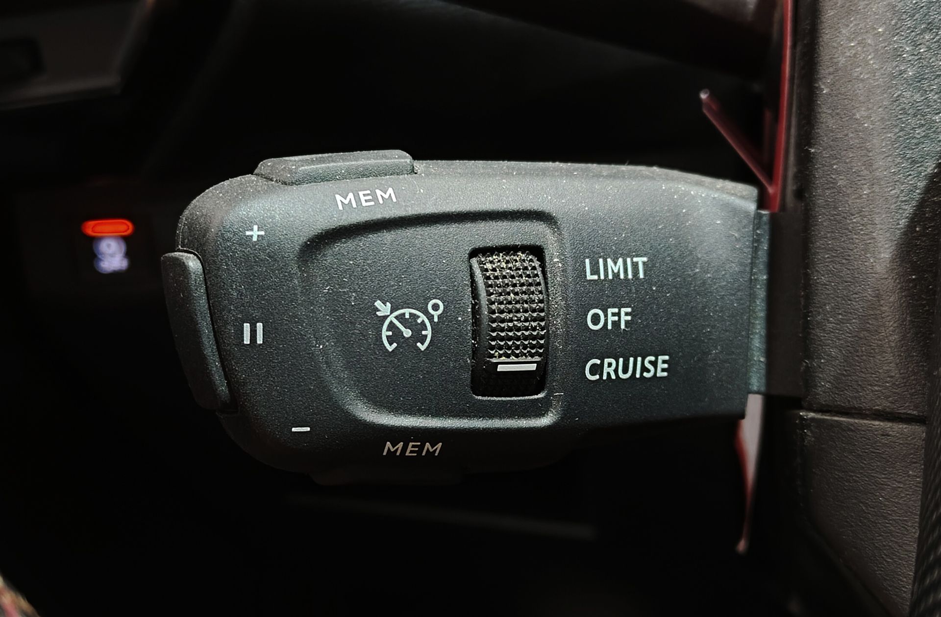 DS 7 Crossback BlueHDi 130 Performance Line - foto 27