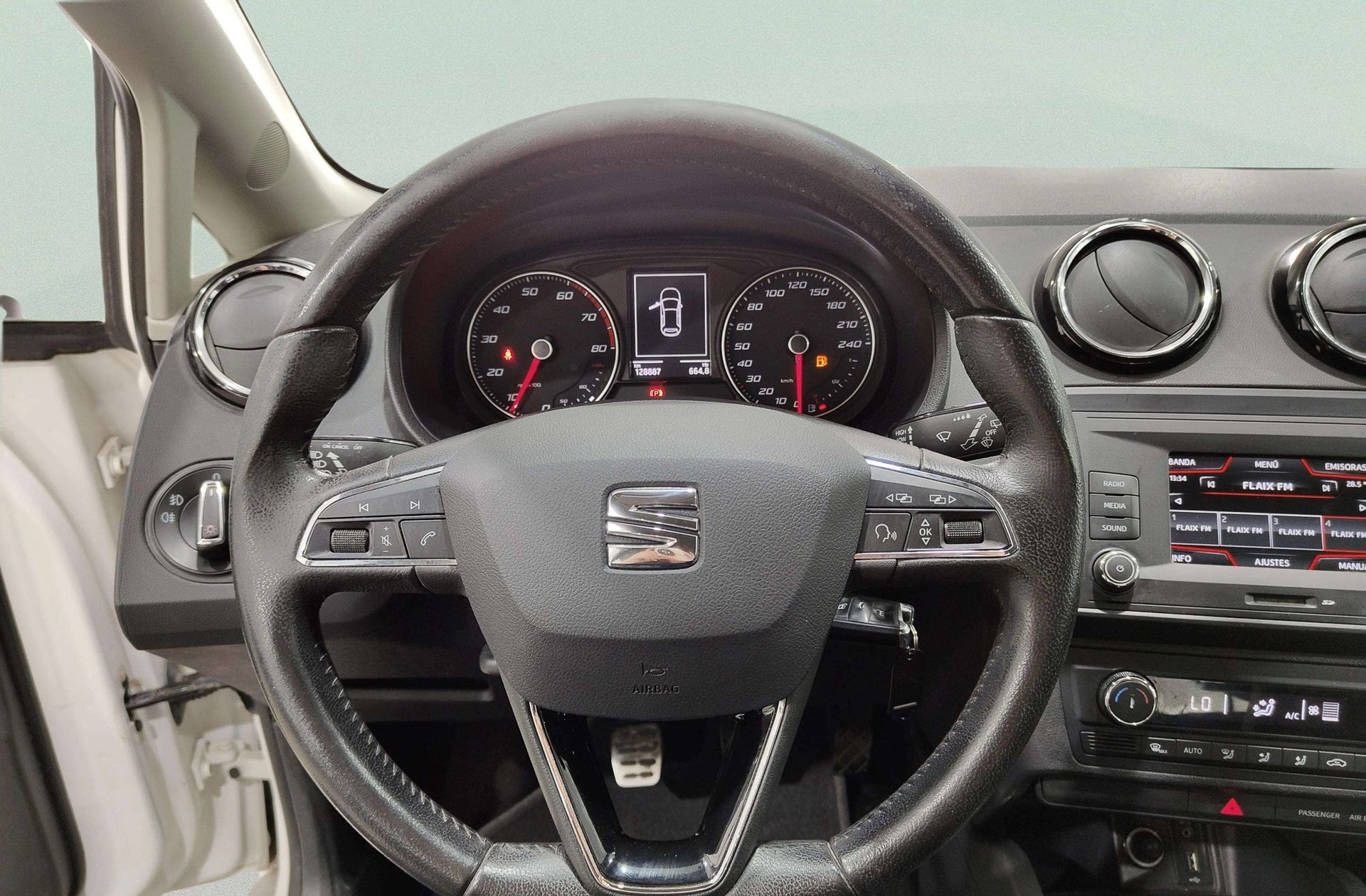 SEAT Ibiza 1.2 TSI Style - foto 17