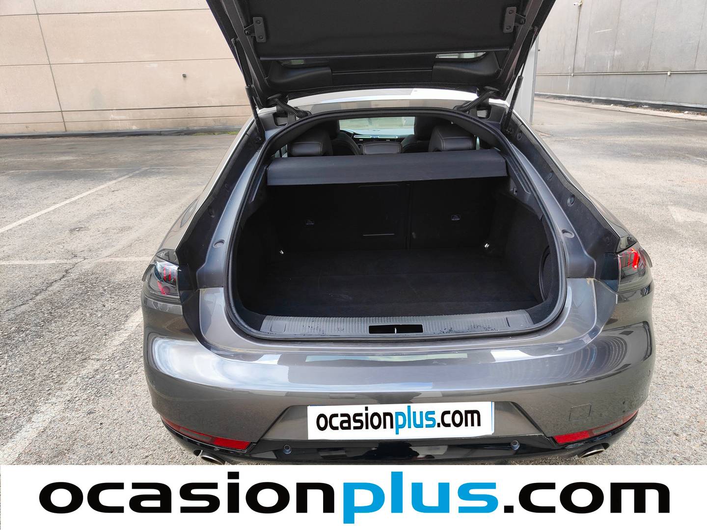 Foto Peugeot 508 Hybrid Peugeot 508 Hybrid 225 GT e-EAT8 (225 CV)