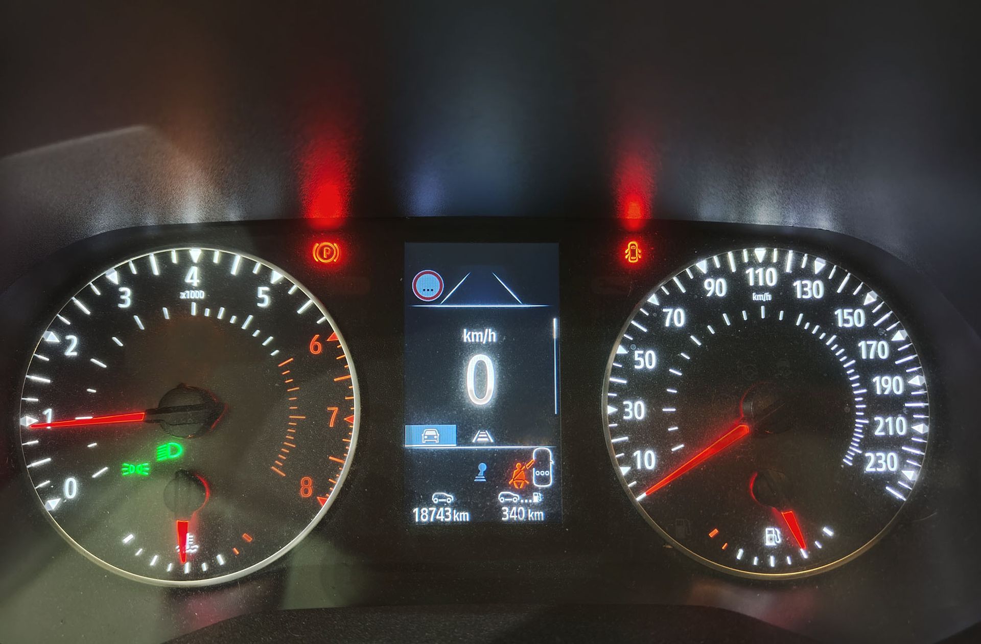 Renault Clio Authentic SCe - foto 19