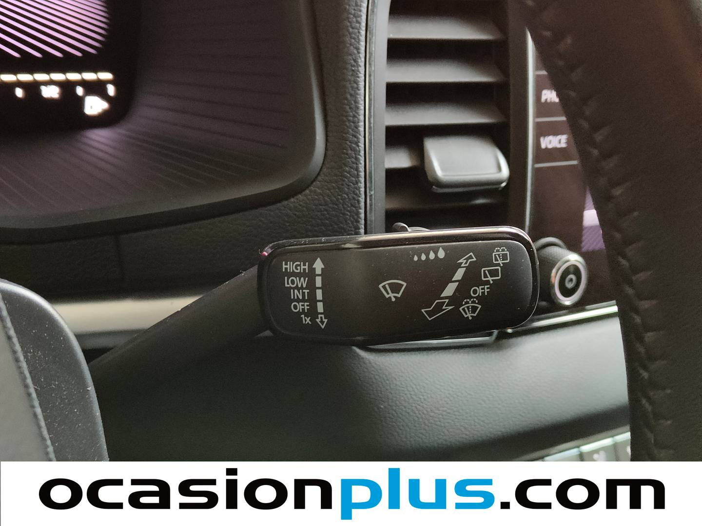 Foto Skoda Karoq Skoda Karoq 2.0 TDI Selection (115 CV)