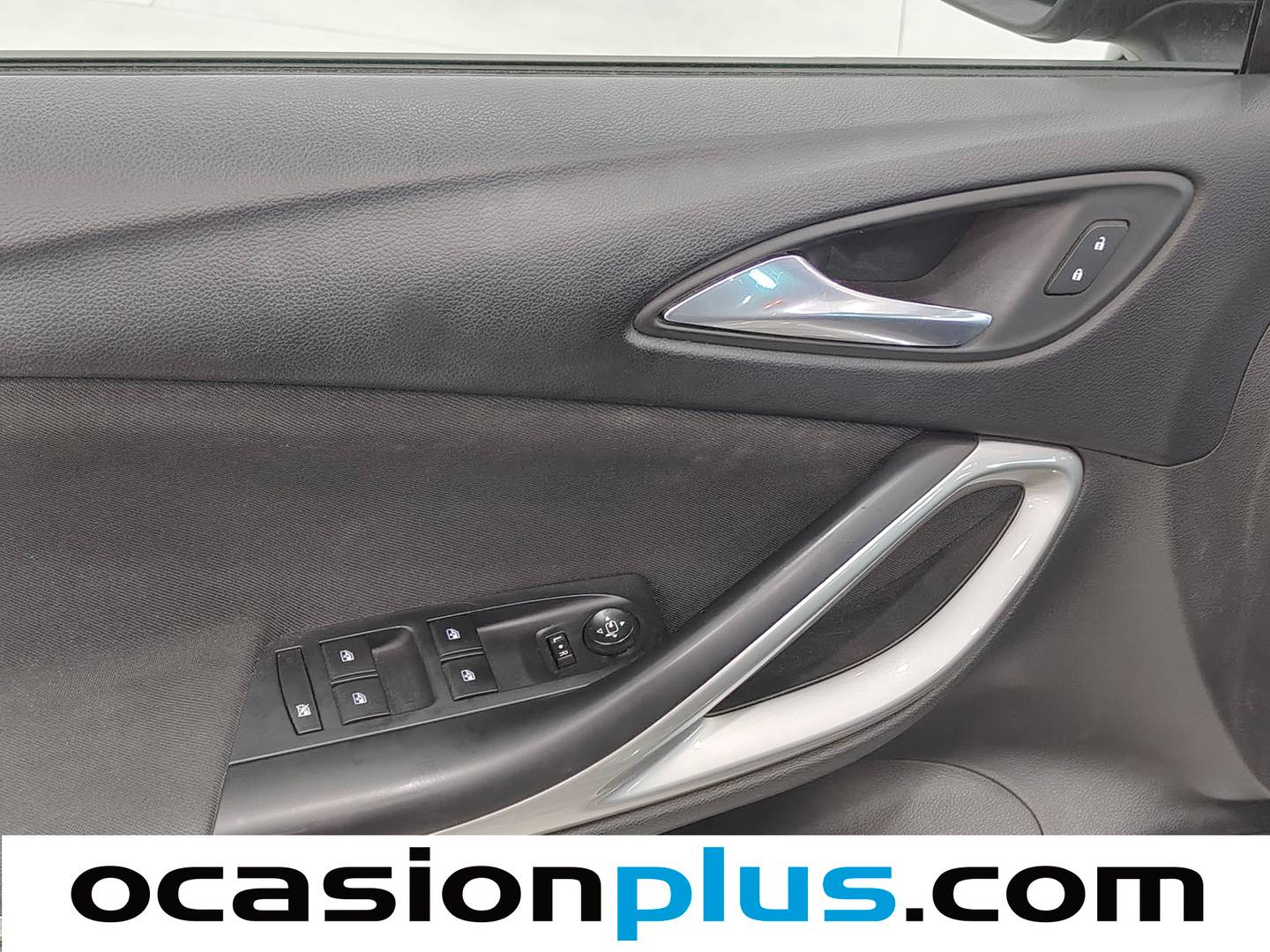 Opel Astra Opel Astra 1.4T SHT S/S Business Elegance CVT (145 CV) automático