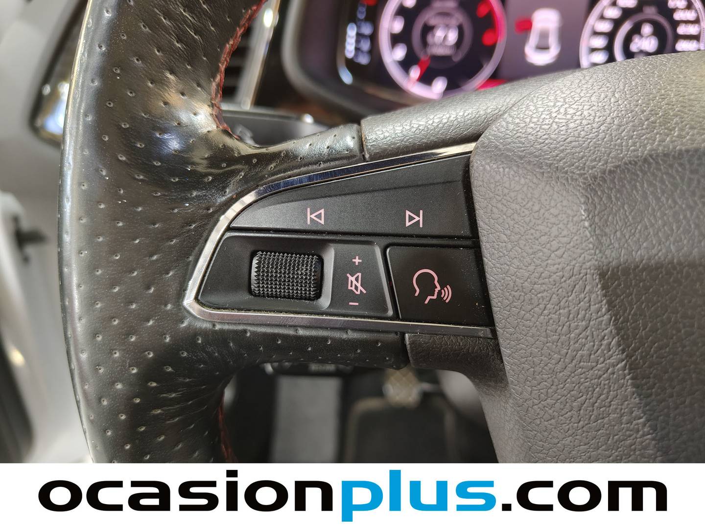 Seat León Seat León 1.5 TSI S&S FR Black Edition (150 CV) seminuevo