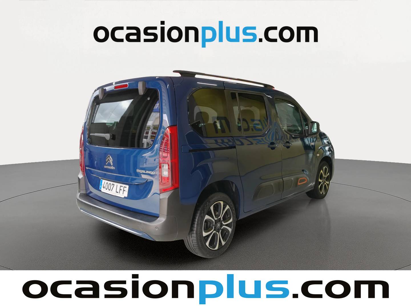 Foto trasera Citroën Berlingo Citroën Berlingo BlueHDi 100 Talla M Shine (102 CV) derecha
