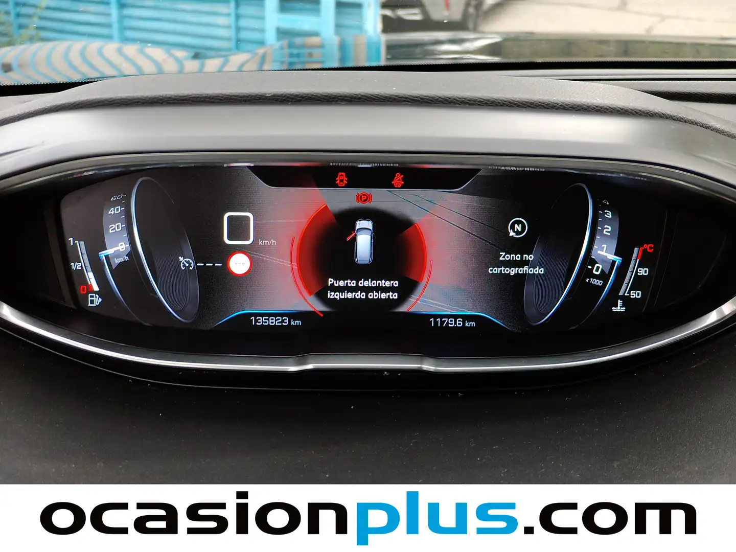 Foto Peugeot 5008 Peugeot 5008 BlueHDi 130 S&S Allure (130 CV) 7 Plazas