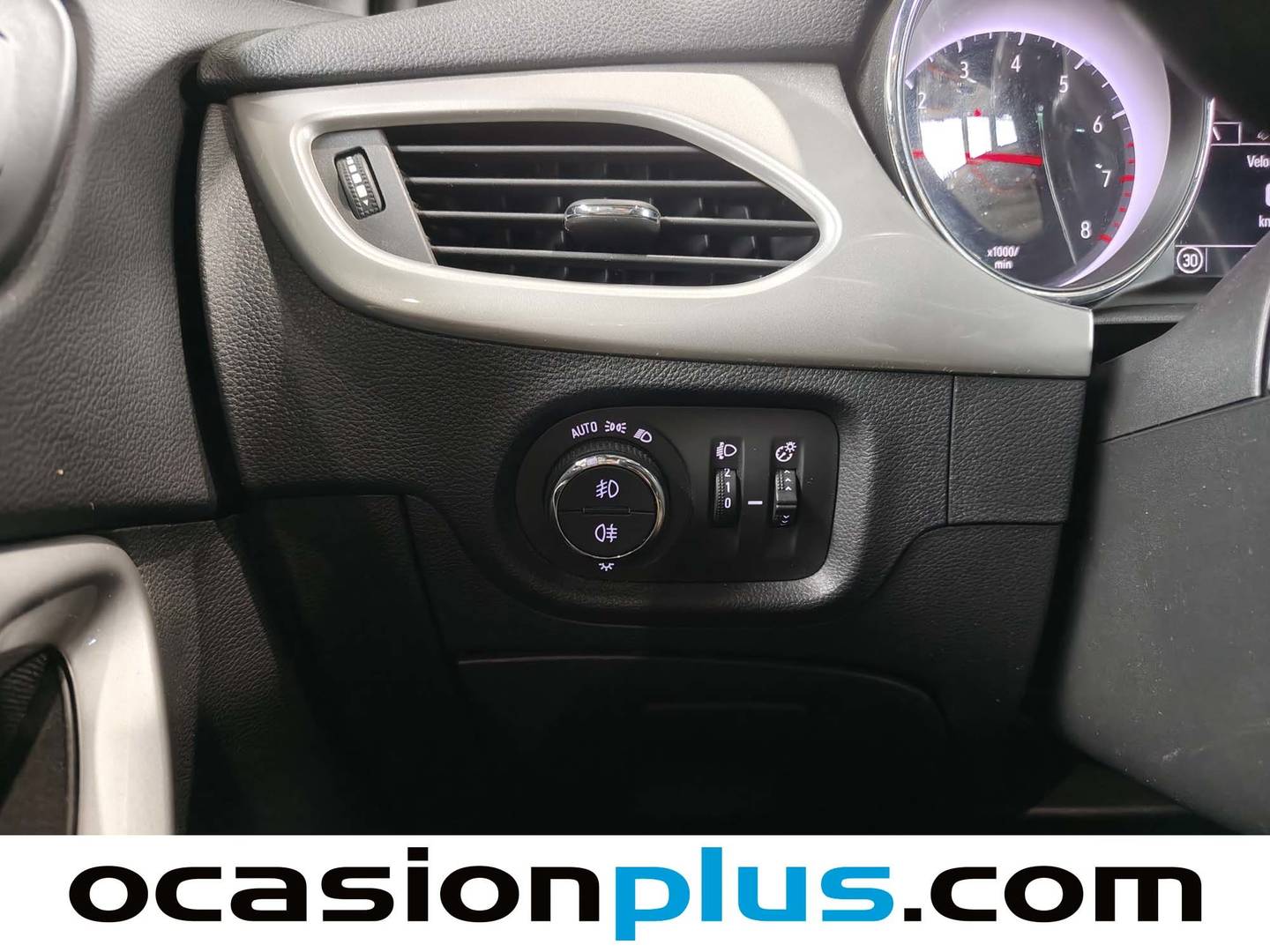 Opel Astra Opel Astra 1.4T SHT S/S Business Elegance CVT (145 CV) de segunda mano