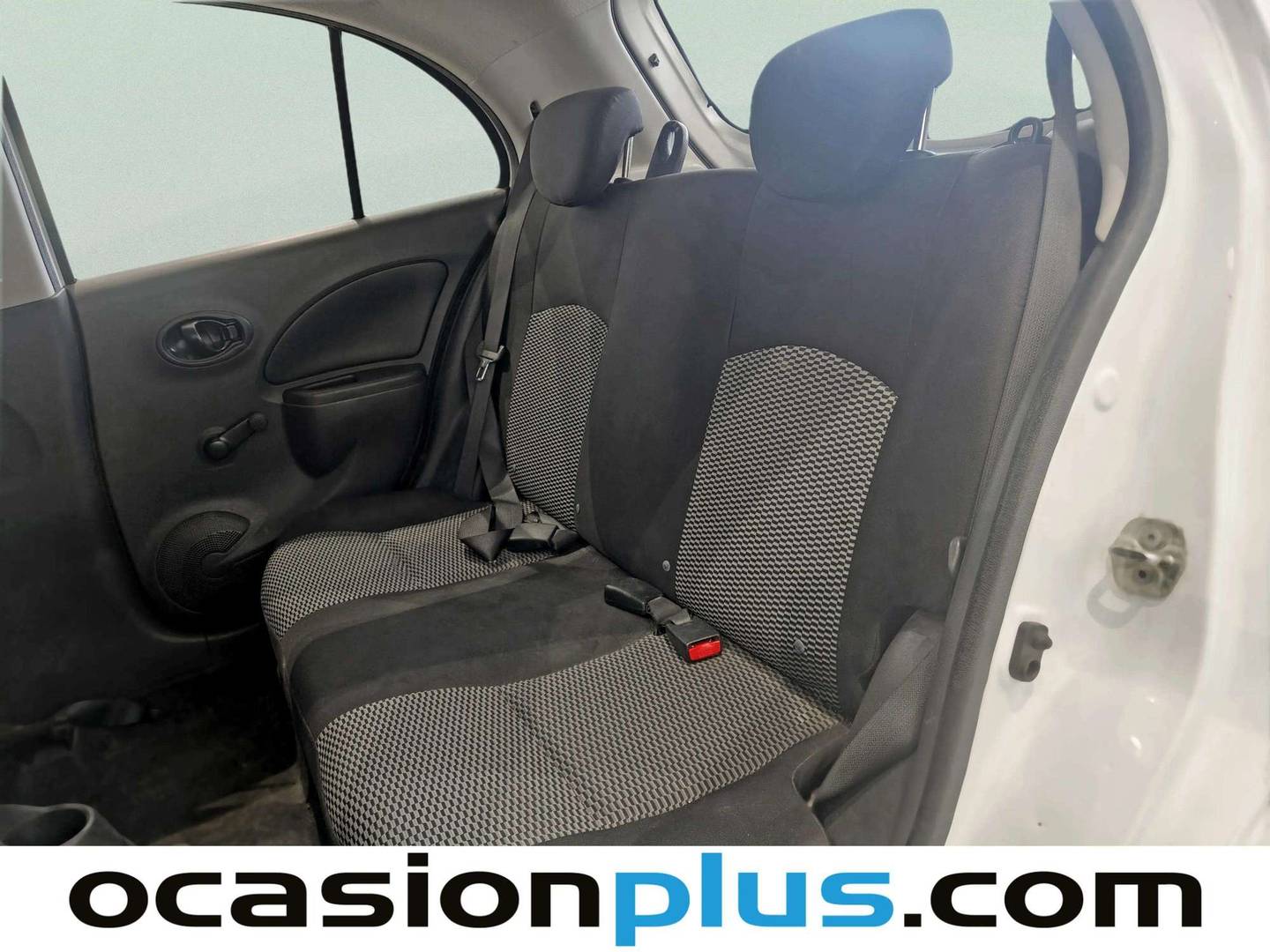 Foto asientos traseros Nissan Micra Nissan Micra 1.2 Naru Edition (80 CV)