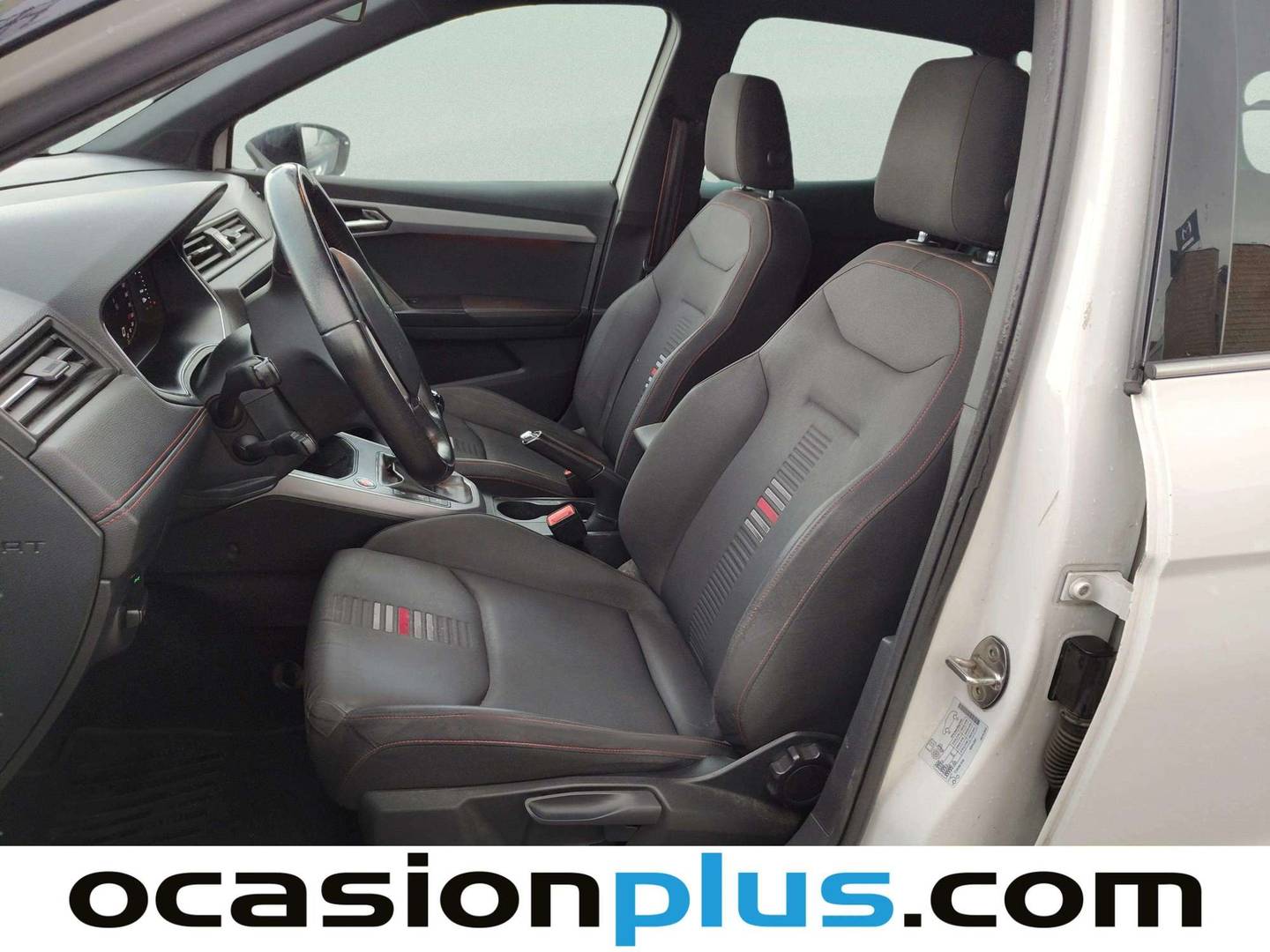 Foto asientos delanteros Seat Arona Seat Arona 1.6 TDI Ecomotive FR (115 CV)