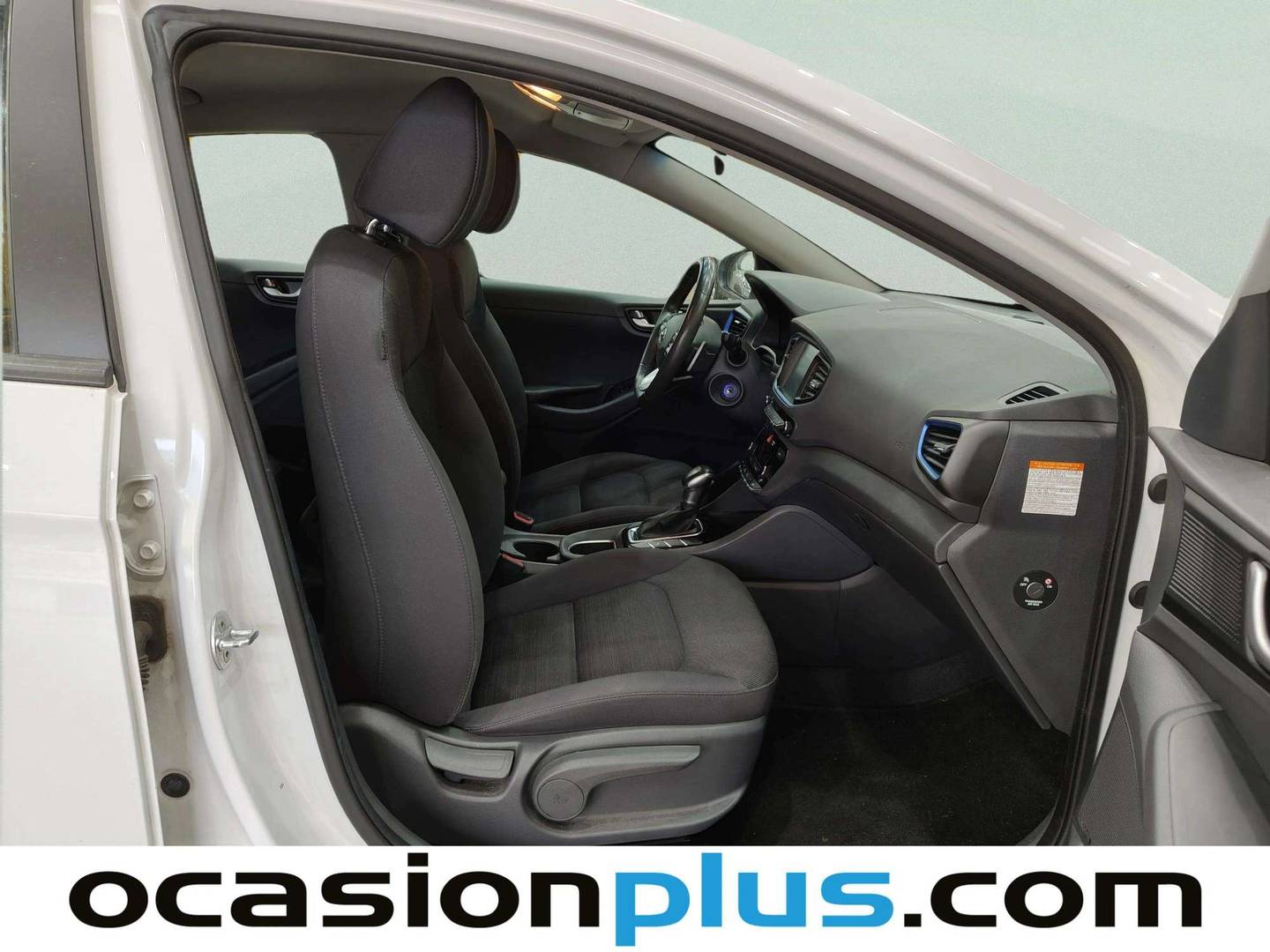 Hyundai IONIQ Hyundai Ioniq 1.6 GDI HEV Klass Nav DCT (141 CV) automático