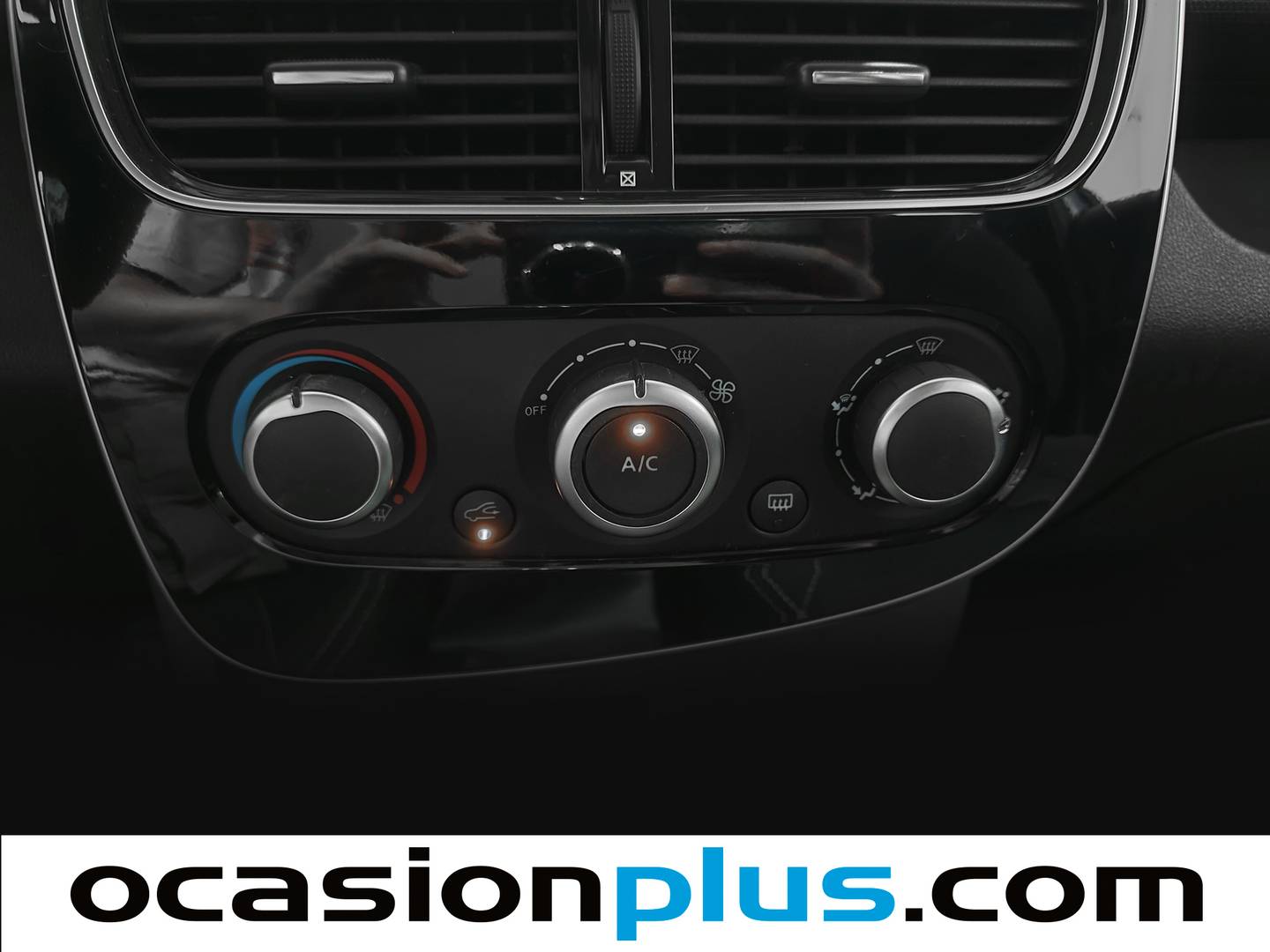 Renault Clio Renault Clio Limited 1.2  (75 CV) km 0