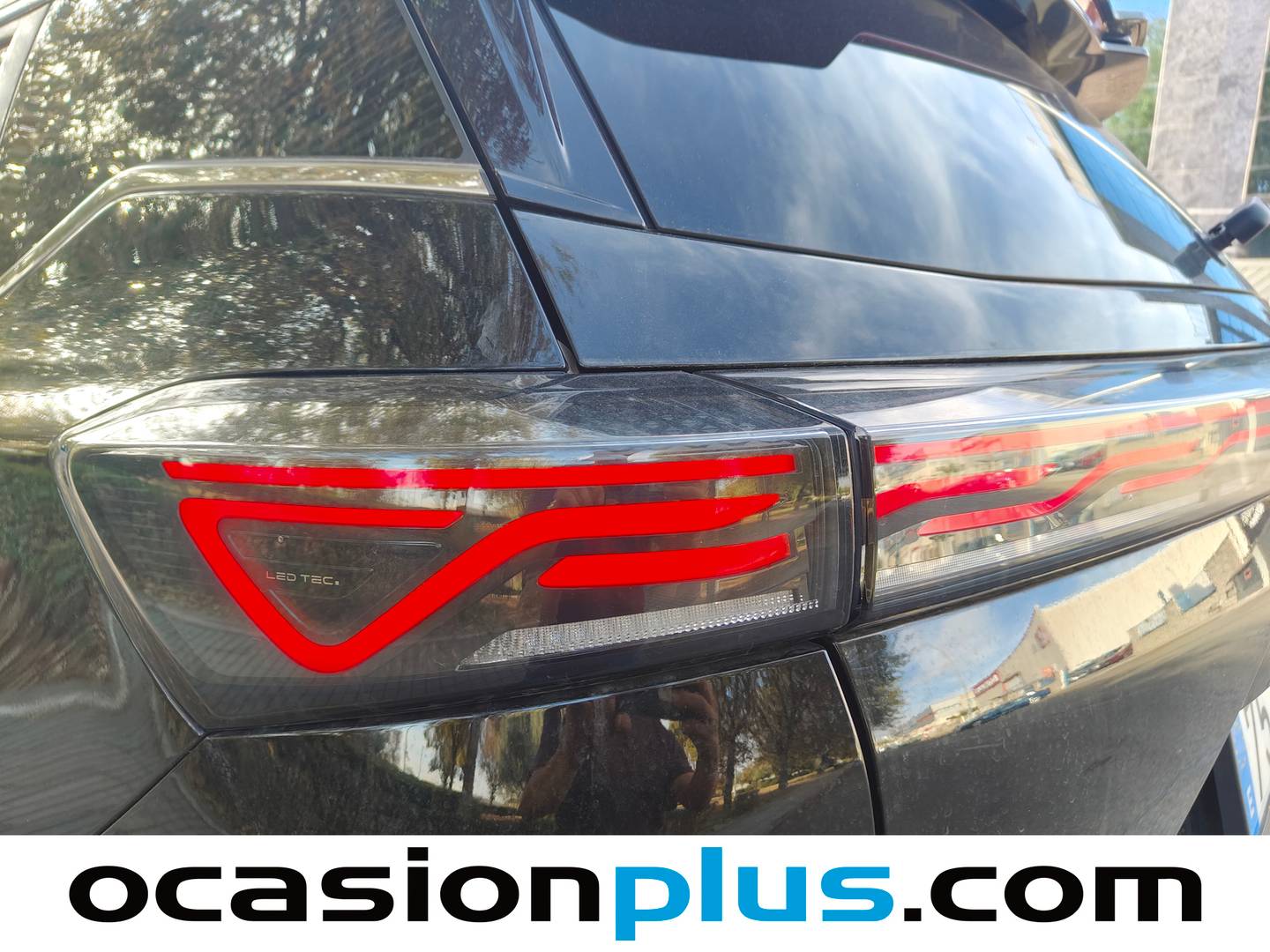 Paquetes del EBRO S700 EBRO S700 1.6 TGDI Luxury 7 DCT (147 CV)