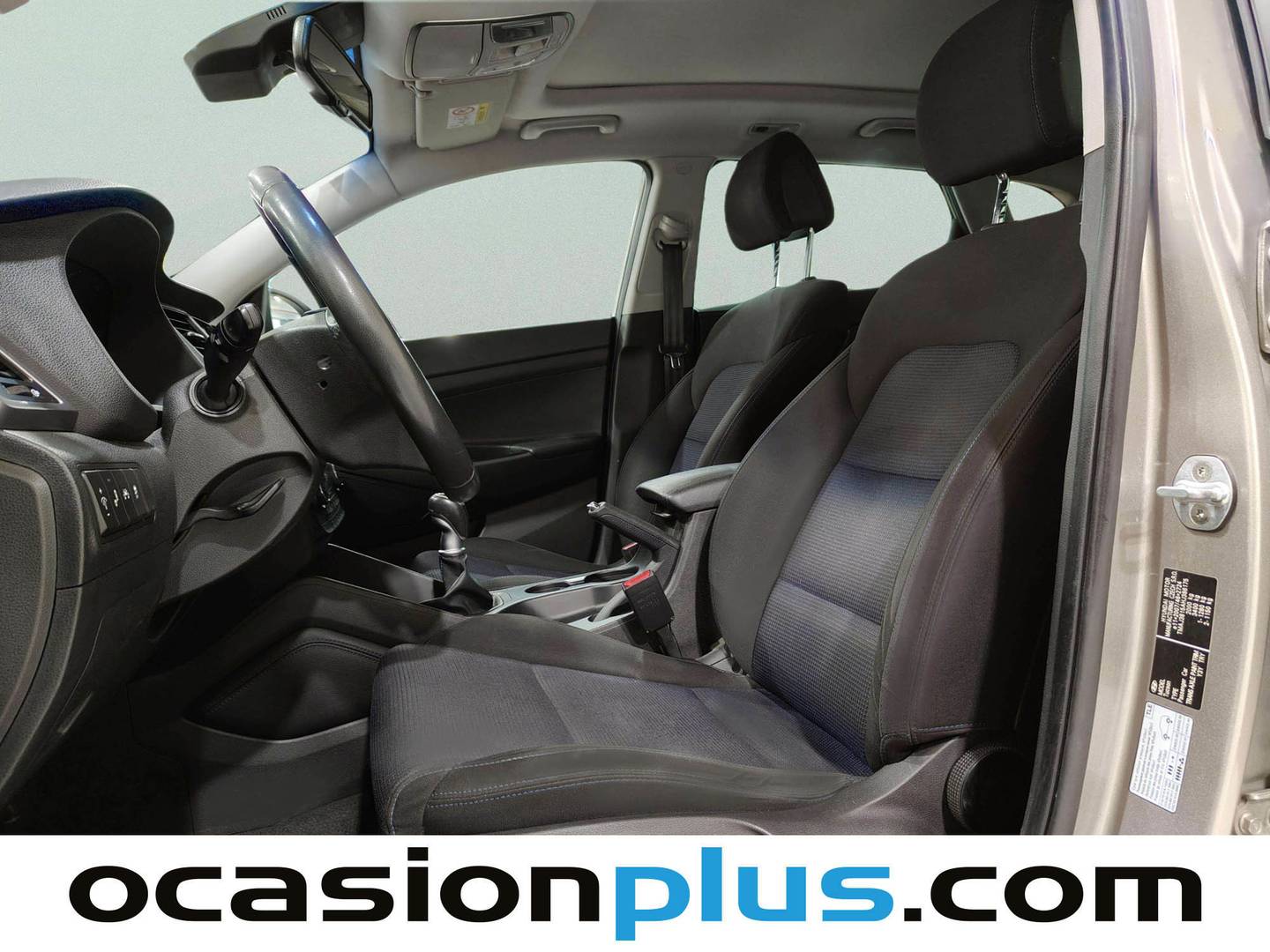 Foto asientos delanteros Hyundai Tucson Hyundai Tucson 1.7 CRDI BlueDrive Tecno Sky 4x2 (115 CV)