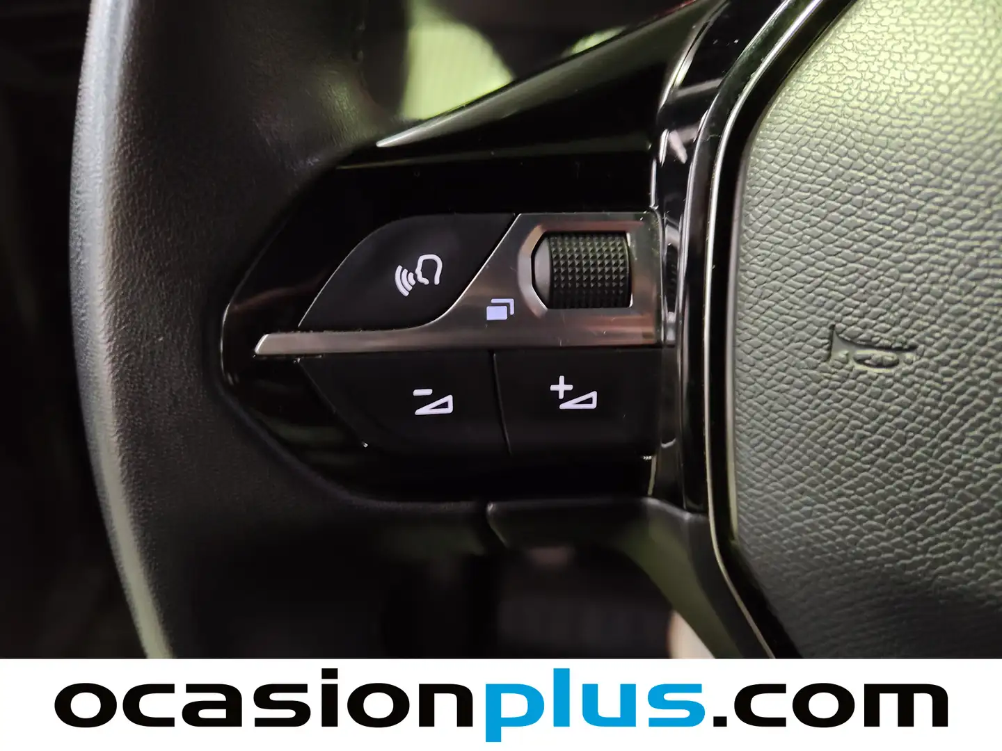 Foto Peugeot 2008 Peugeot 2008 PureTech 130 S&S Allure Pack (130 CV)