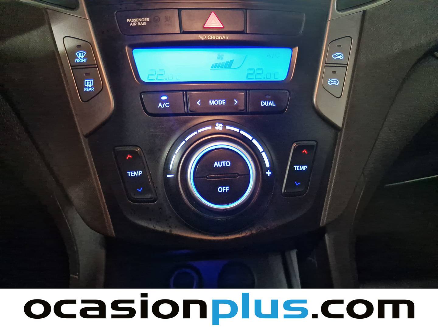 Foto Hyundai Santa Fe Hyundai Santa Fe 2.0 CRDI Stadt Sky 4x2 7S (150 CV) 7 Plazas