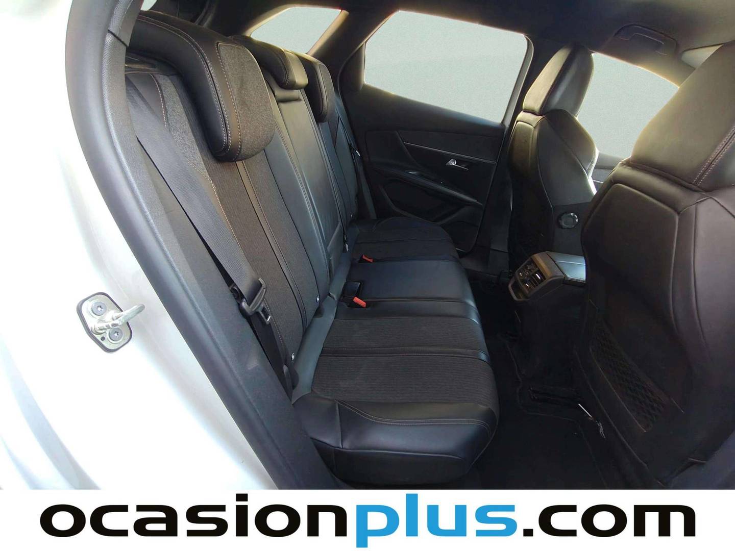 Peugeot 3008 Peugeot 3008 BlueHDI 130 S&S GT Line EAT8 (130 CV) automático