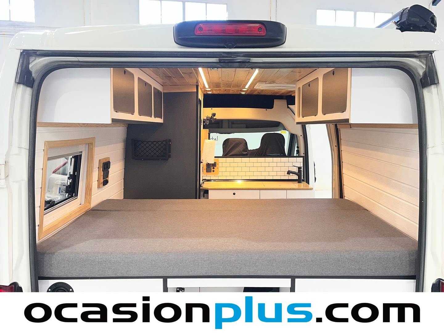 Foto asientos delanteros Peugeot Boxer Peugeot Boxer Furgon BlueHDi 140 S&S 335 L2H2  (140 CV) 3 Plazas