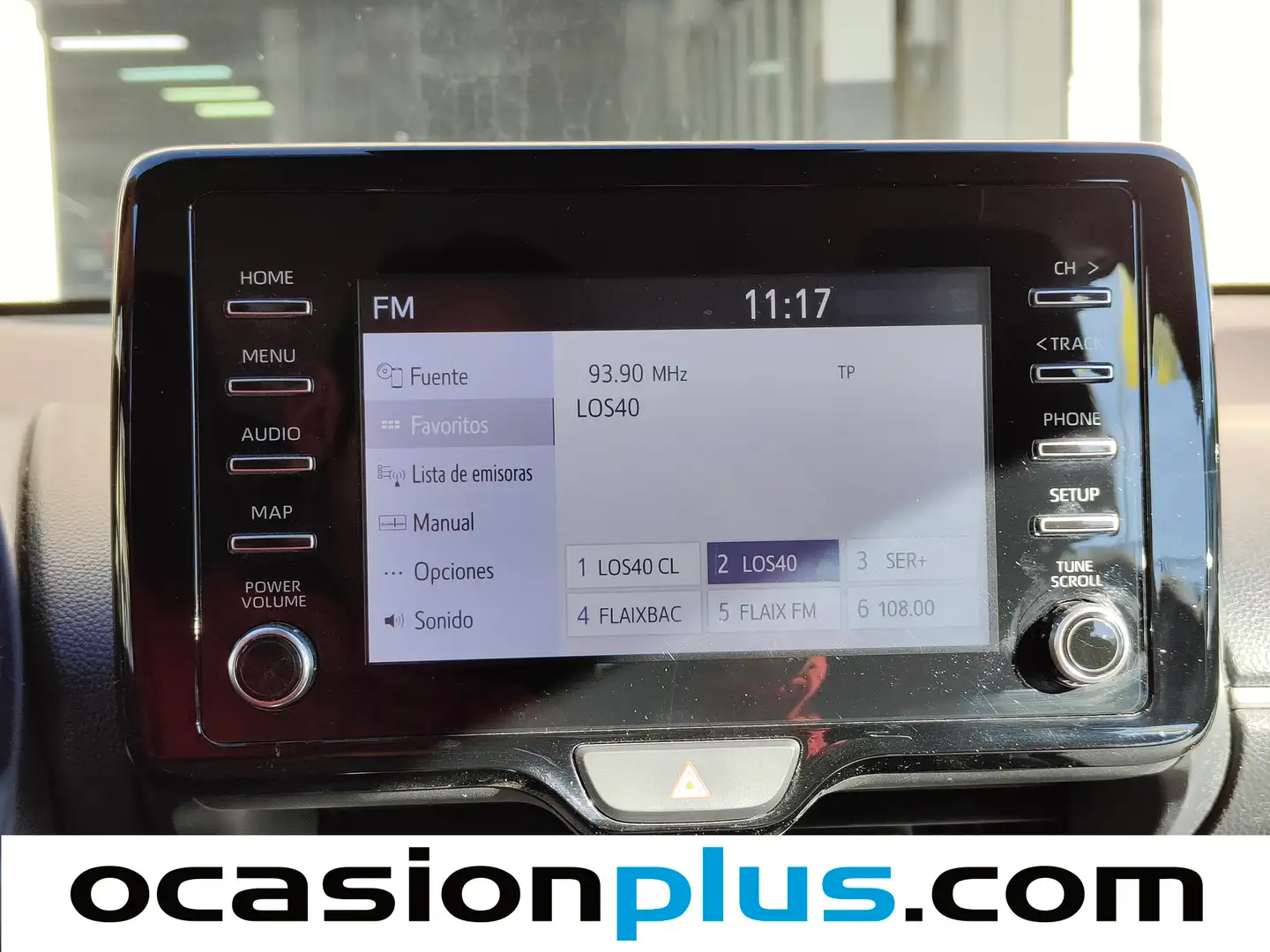 Foto Toyota Yaris Toyota Yaris 120H Business Plus (116 CV)