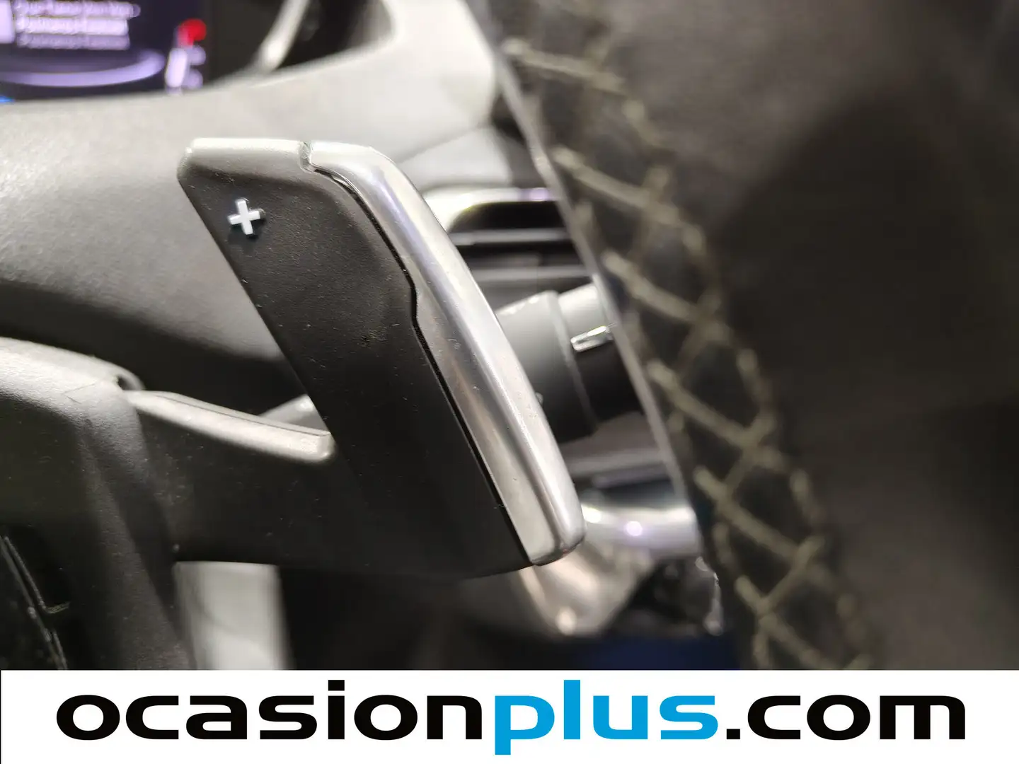 Foto Peugeot 5008 Peugeot 5008 PureTech 130 S&S Allure Pack EAT8 (130 CV)