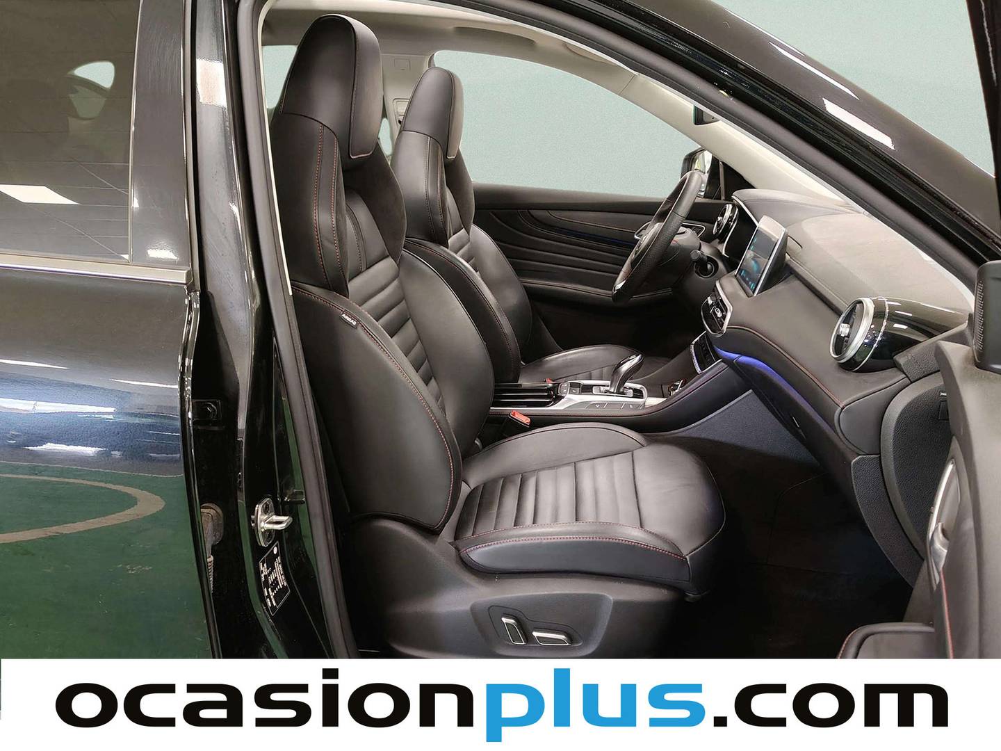 Foto MG eHS MG eHS 1.5 T-GDI PHEV Luxury (258 CV)