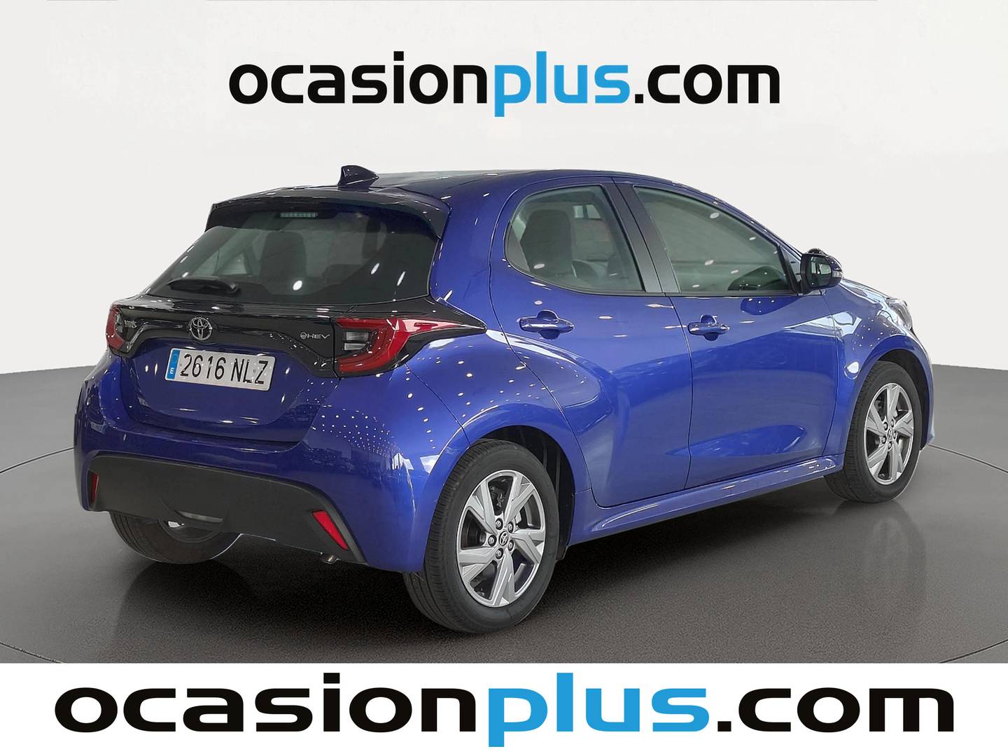 Foto trasera Toyota Yaris Toyota Yaris 120H Active Plus (116 CV) derecha