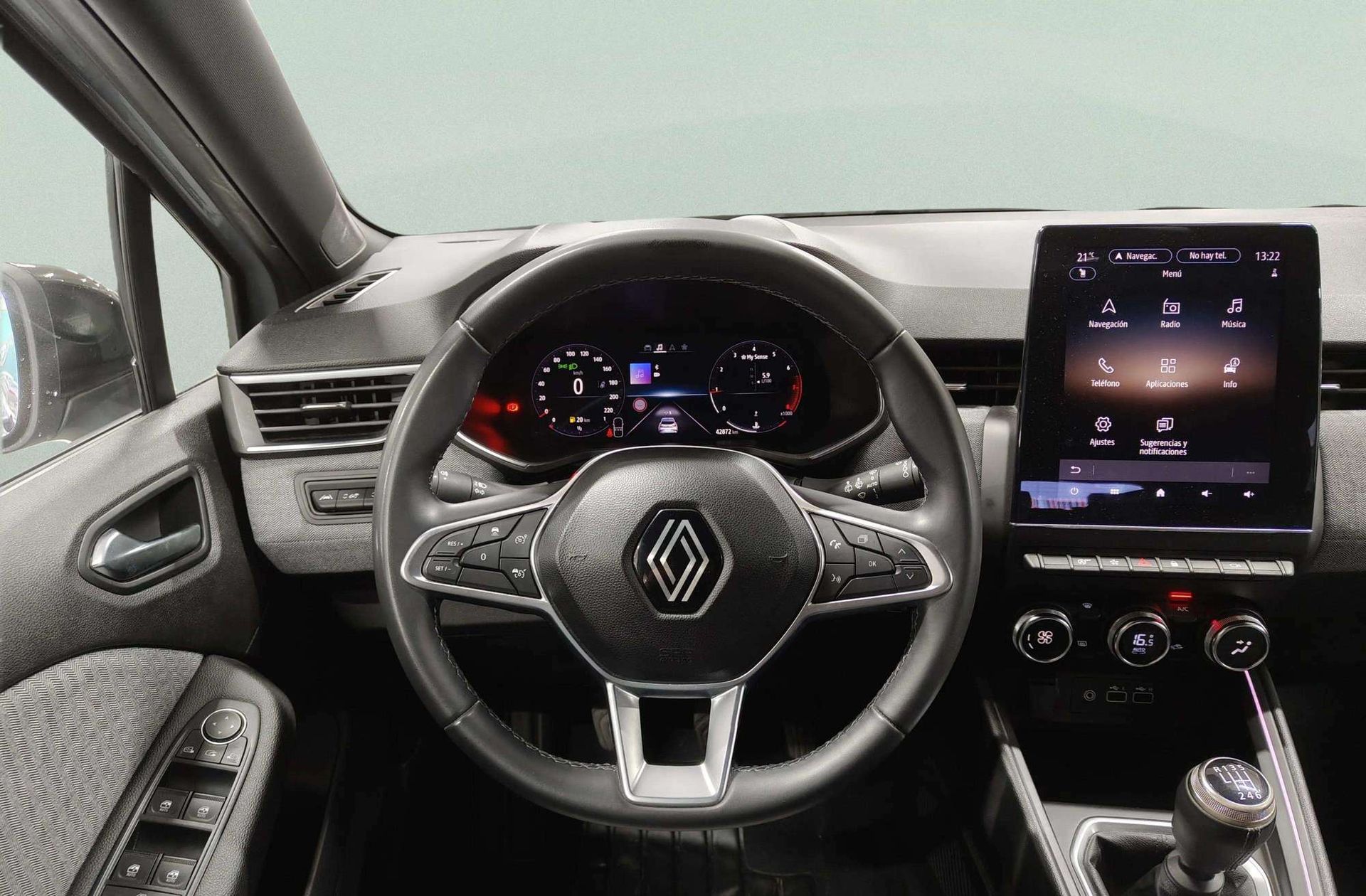 Renault Clio Techno TCe - foto 25