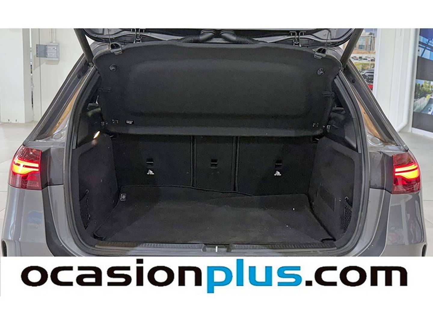 Foto Mercedes Clase B Mercedes-Benz Clase B 250 e (218 CV) Pack AMG