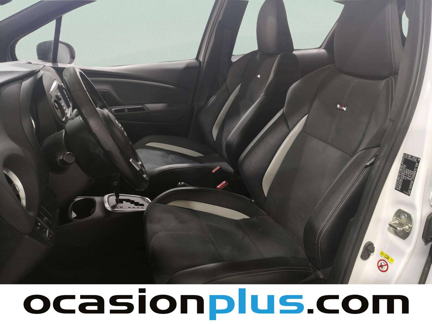 Foto asientos delanteros Toyota Yaris Toyota Yaris 1.5 Hybrid GR-Sport (100 CV)