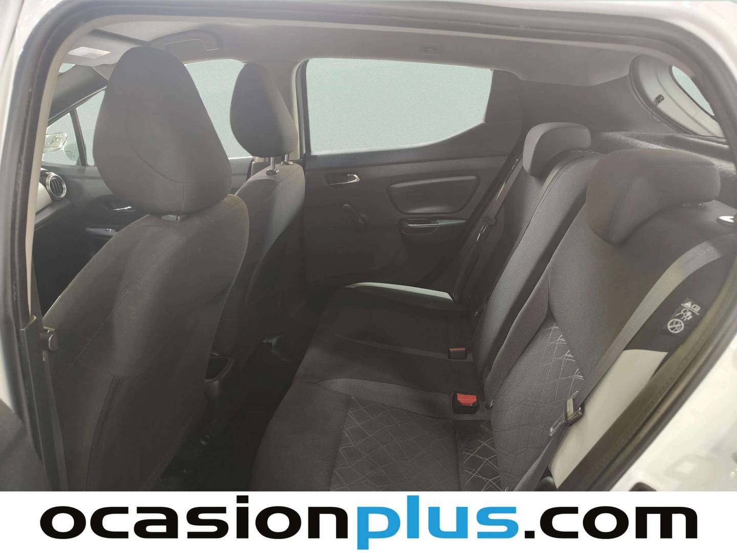 Foto asientos traseros Nissan Micra Nissan Micra IG-T 90 S&S Acenta (90 CV)