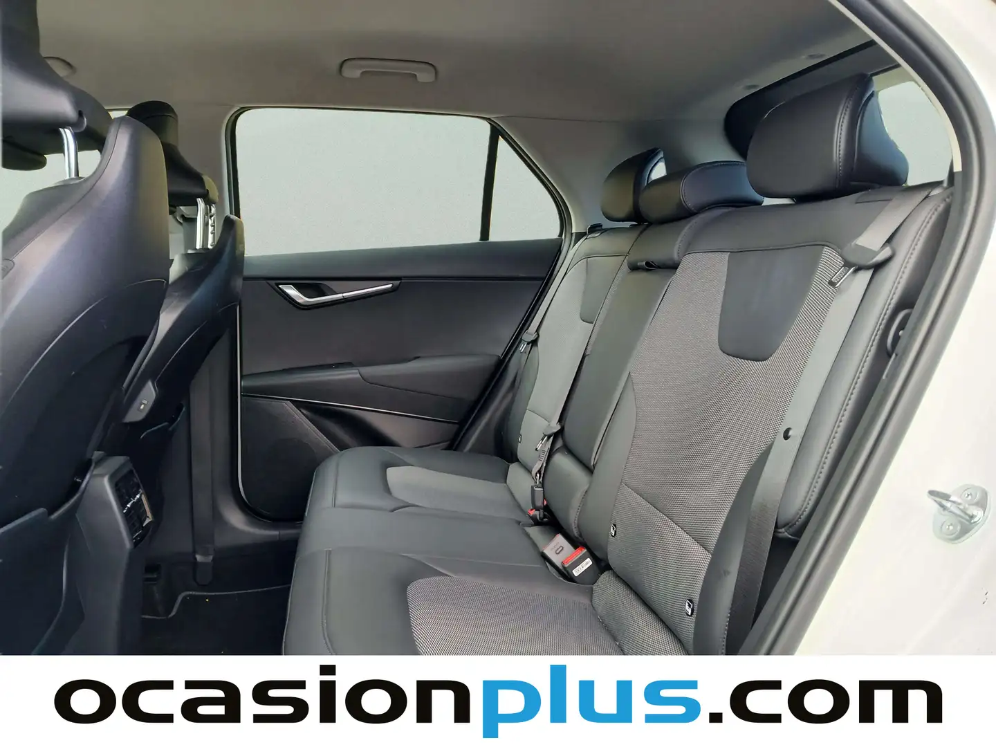 Foto KIA Niro Kia Niro 1.6 GDi HEV Drive (141 CV)