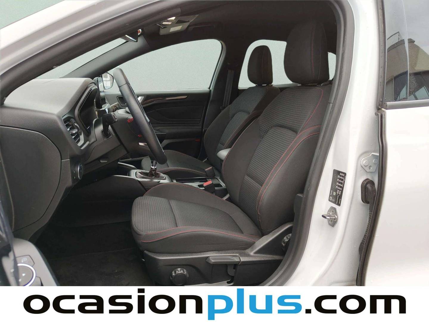 Foto asientos delanteros Ford Focus Ford Focus 1.0 Ecoboost ST-Line (125 CV)