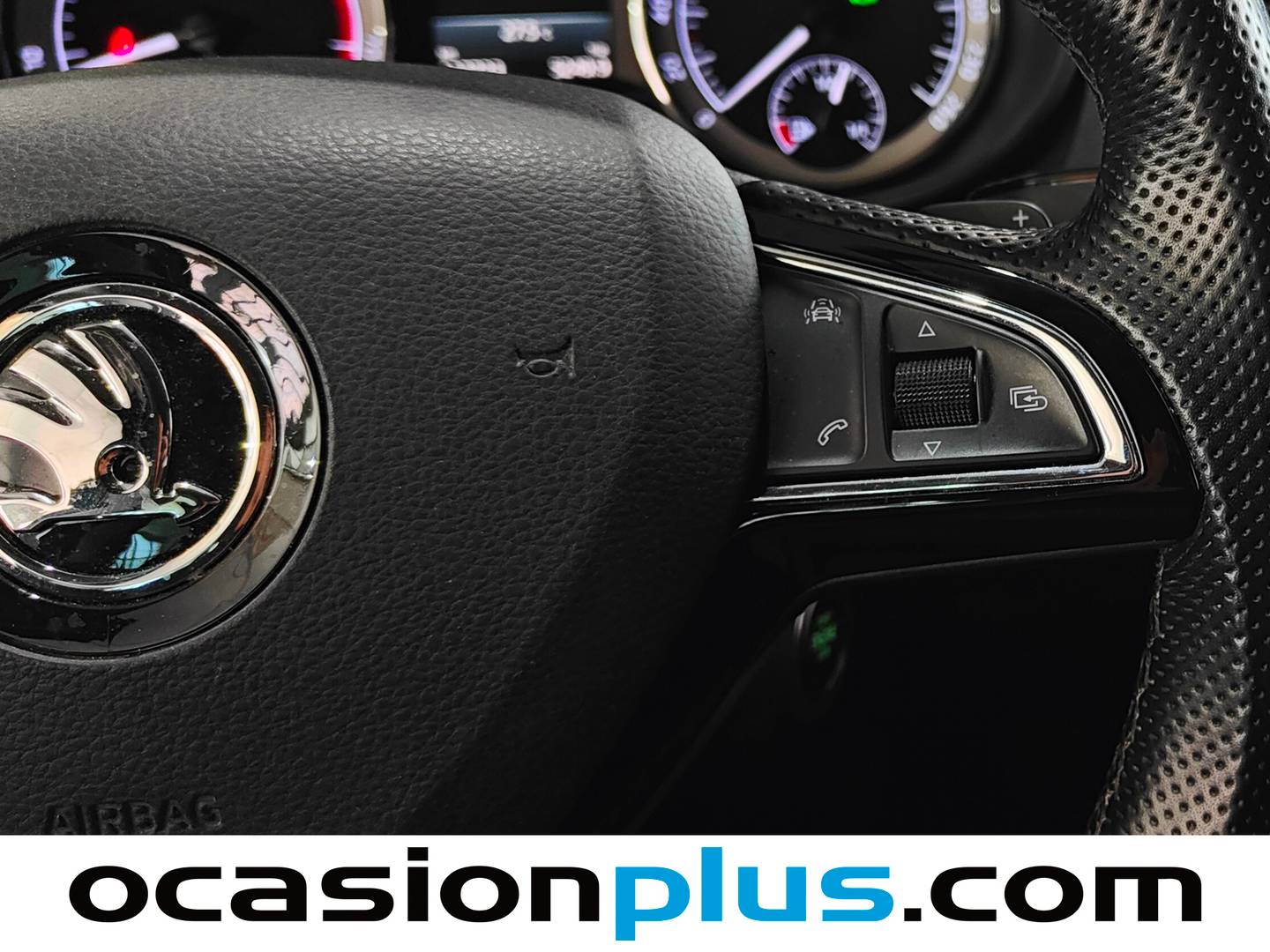 Skoda Octavia Skoda Octavia 1.4 TSI Style DSG (150 CV) seminuevo