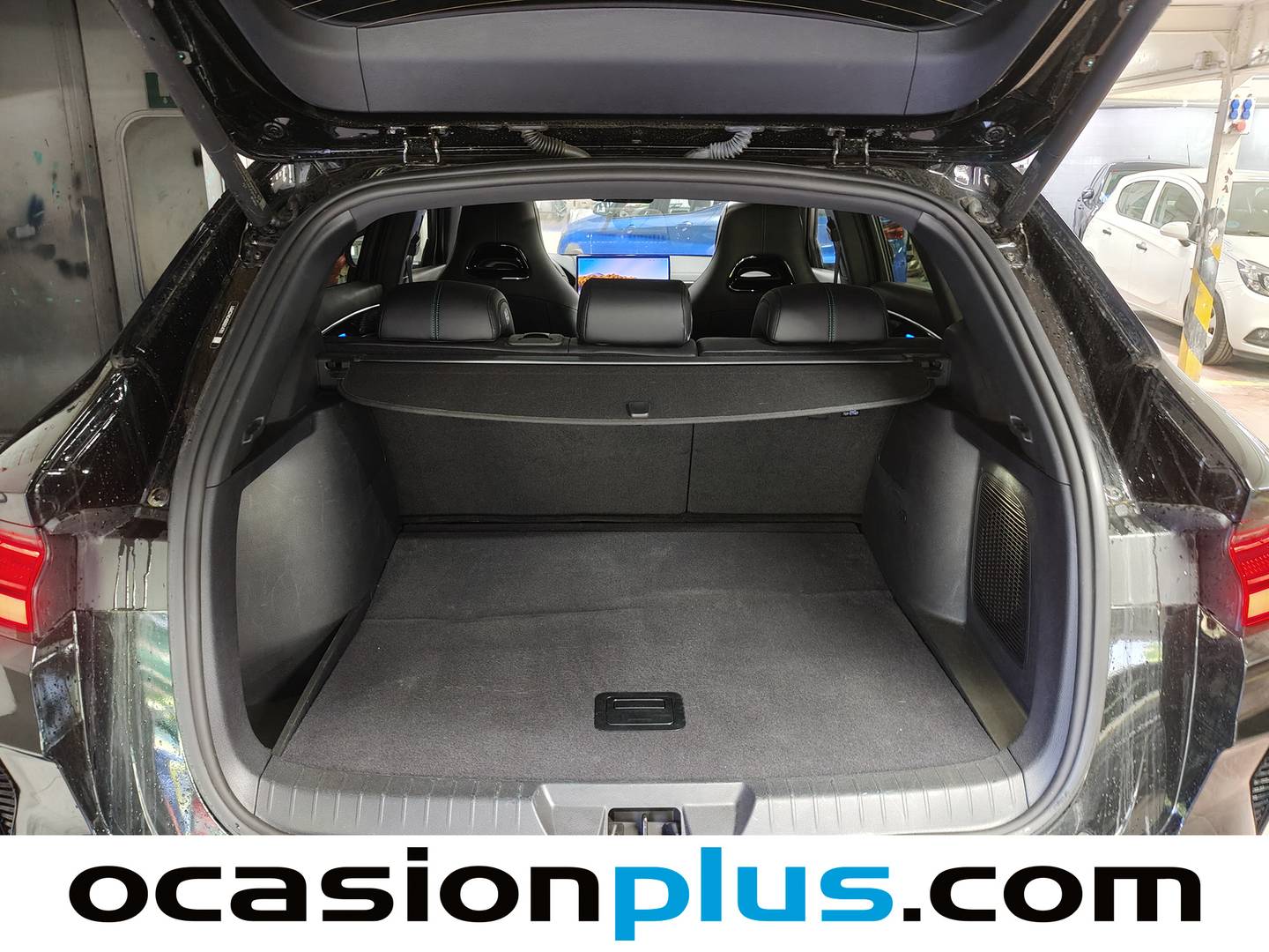 Fotos maletero BYD Seal U DM-i BYD Seal U DM-i DM-i Comfort (218 CV)
