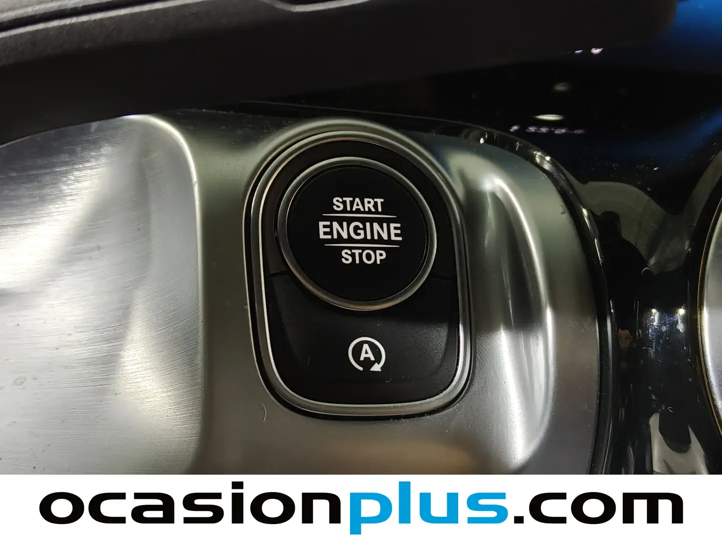 Foto Mercedes GLB Mercedes-Benz GLB 200 d (150 CV) Pack AMG