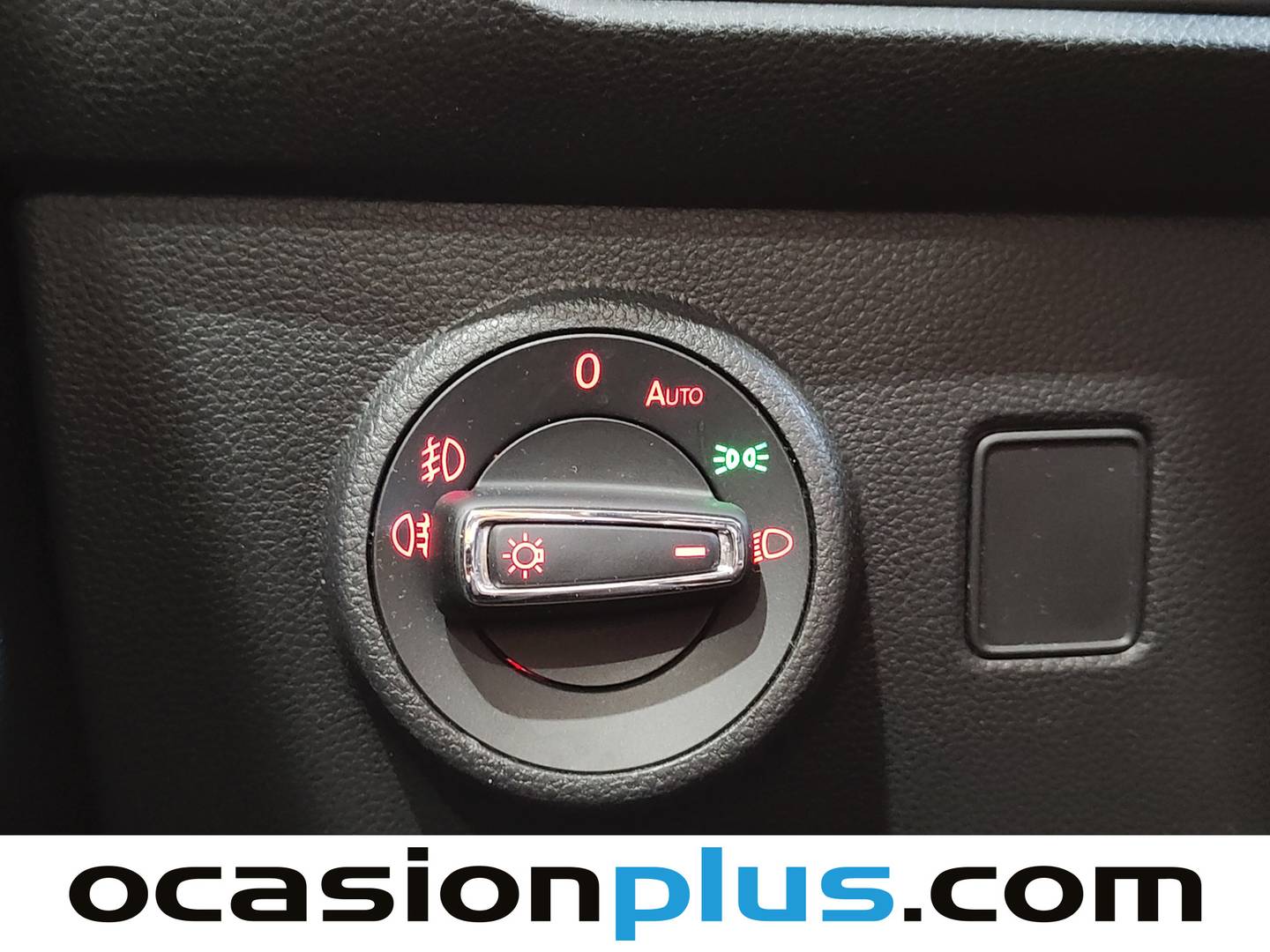 Extras del Seat Ateca Seat Ateca 1.6 TDI S&S Ecomotive Style Plus (115 CV)