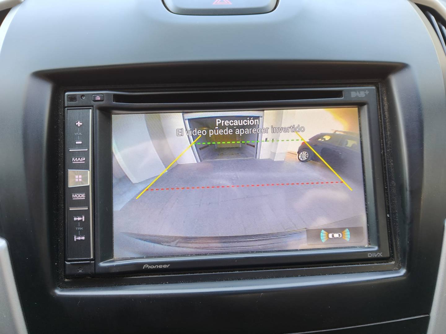 Foto Isuzu D-Max Isuzu D-Max 1.9 Crew Solar Auto (164 CV)