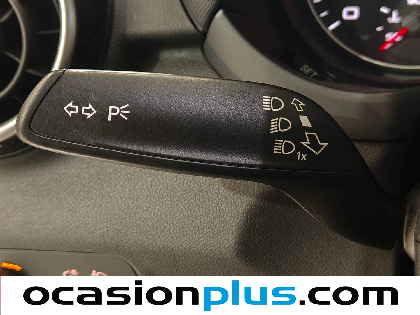 Equipamiento del Audi A1 Audi A1 Sportback Adrenalin 1.6 TDI (116 CV)