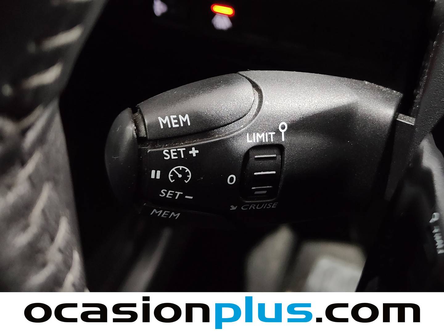 Foto Peugeot 2008 Peugeot 2008 PureTech 130 S&S Allure Pack (130 CV)