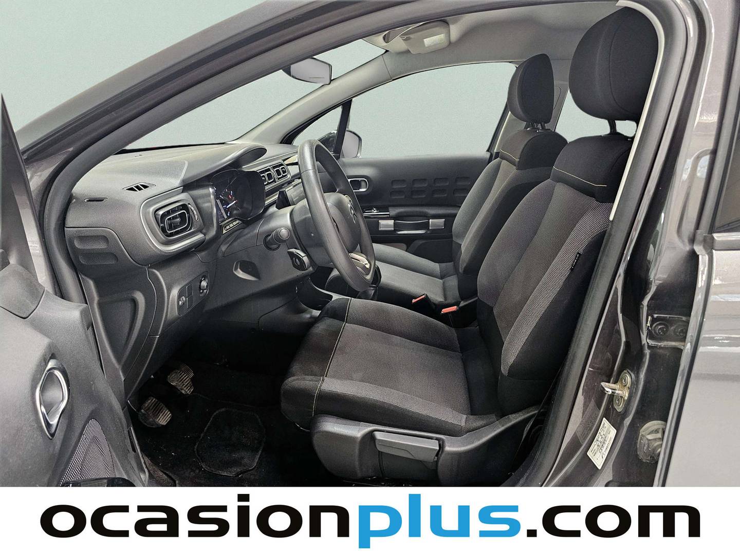 Foto asientos delanteros Citroën C3 Citroën C3 PureTech 82 Shine (83 CV)