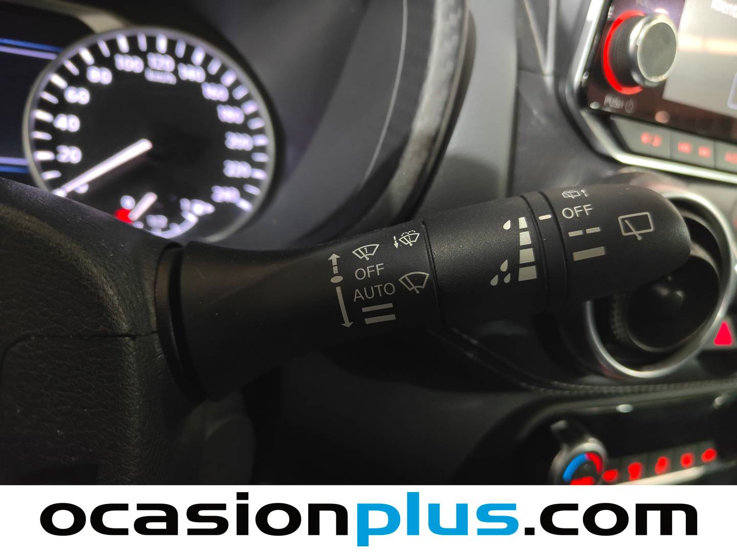 Foto Nissan JUKE Nissan Juke DIG-T N-Connecta 4x2 (114 CV)