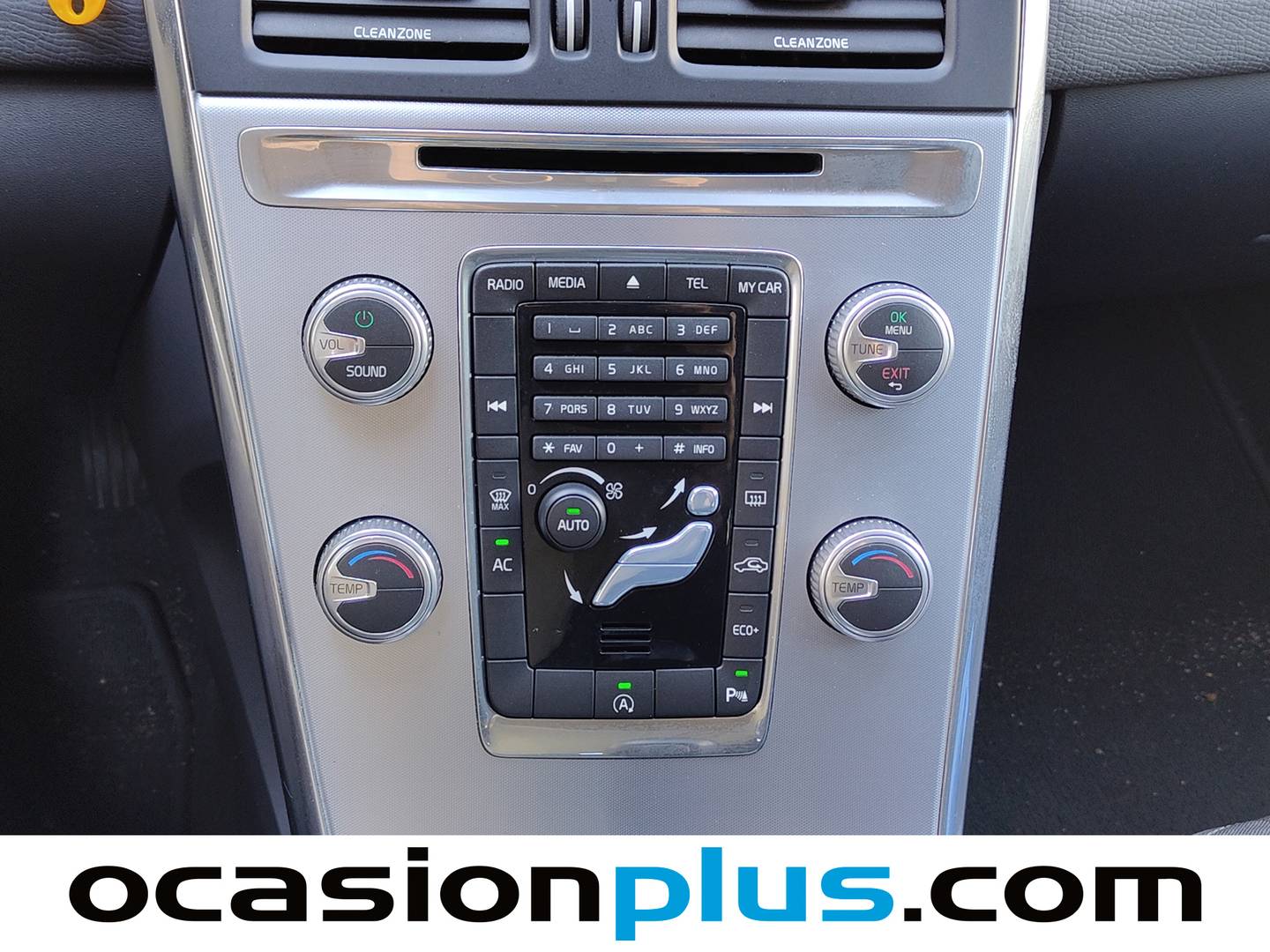 Foto Volvo XC60 Volvo XC60 D3 Momentum Auto (150 CV)