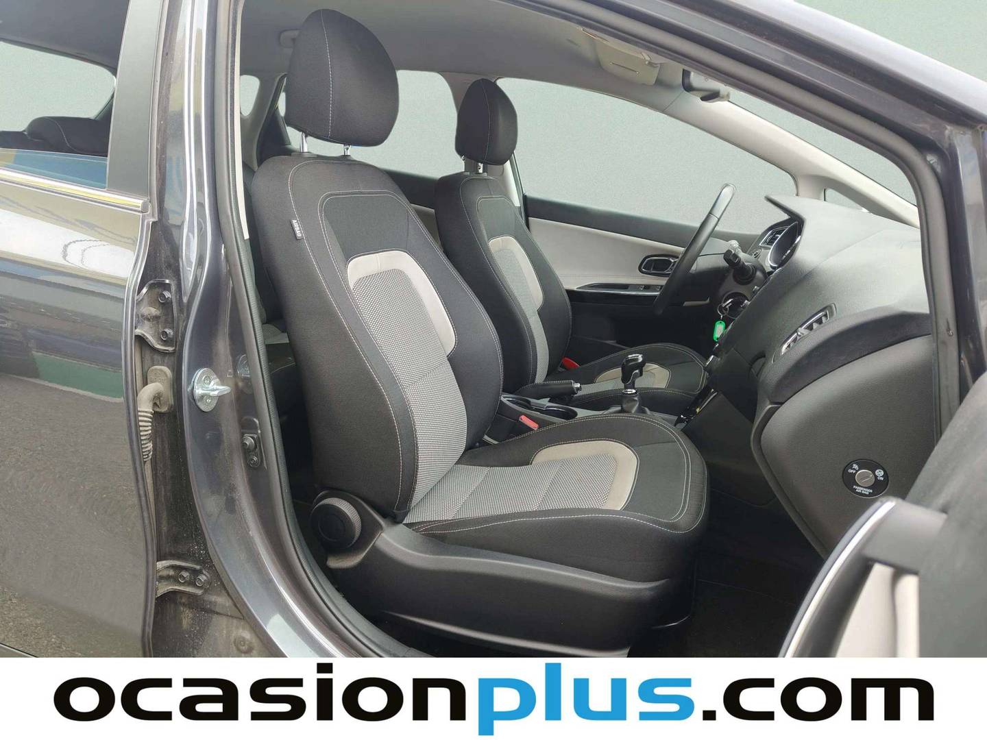 KIA Ceed KIA Ceed 1.4 CVVT x-Tech17 (100 CV) km 0