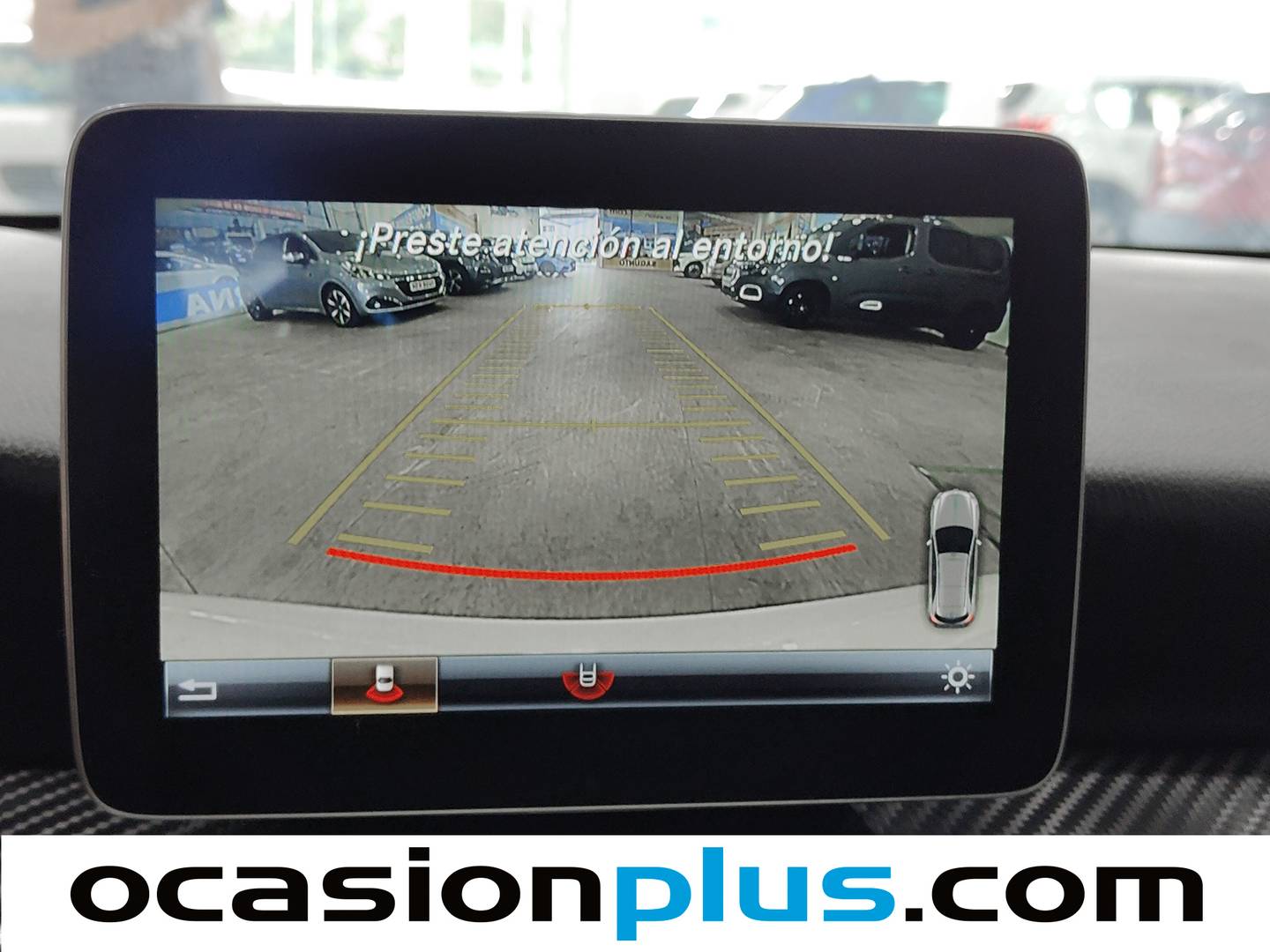 Equipamiento del Mercedes Clase A Mercedes Clase A 200 d AMG Line (136 CV)