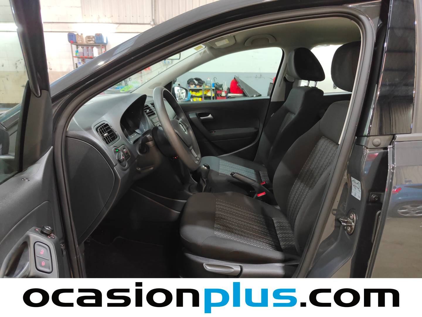 Foto asientos delanteros Volkswagen Polo Volkswagen Polo Edition 1.0 BMT (75 CV)